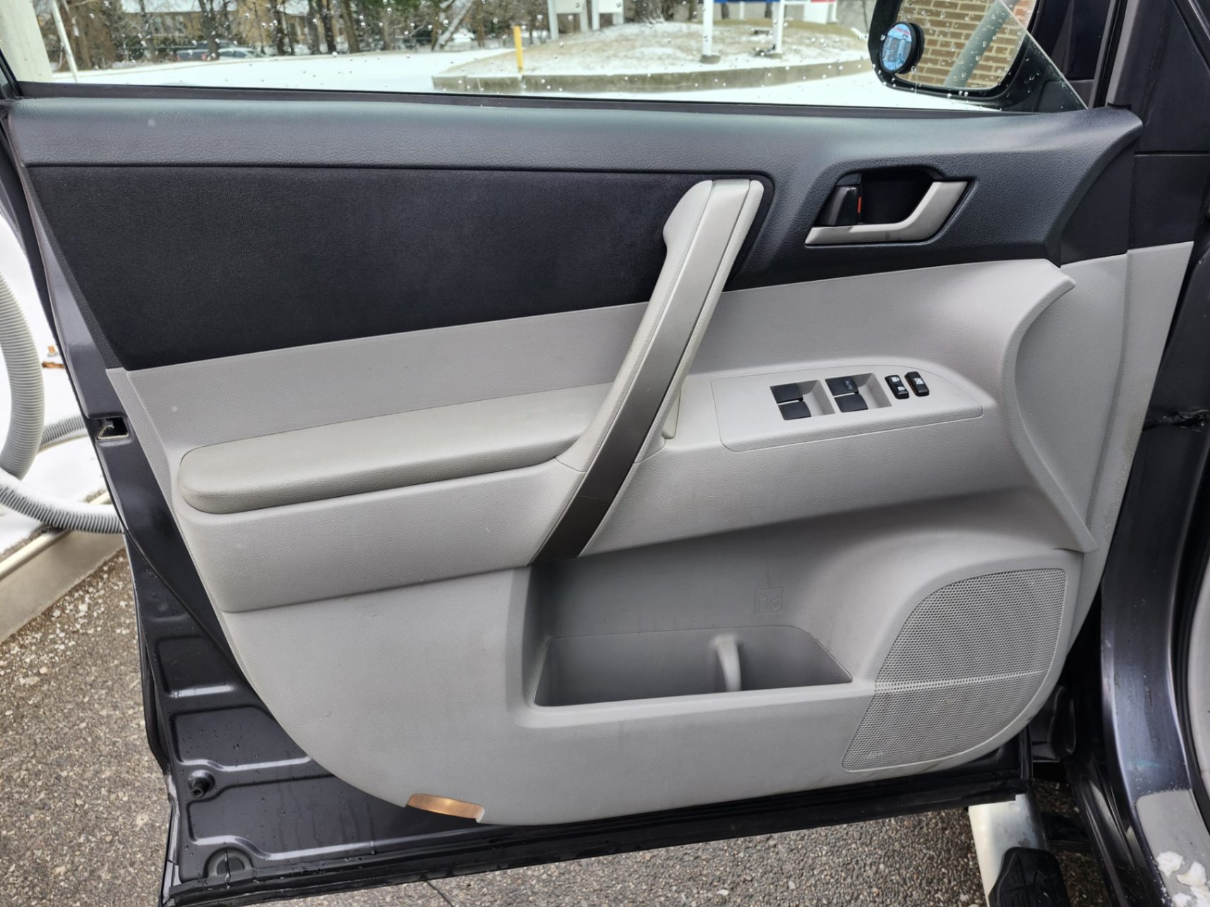 /rahmanmotors/2010-Toyota-Highlander-8908441120227426.jpg