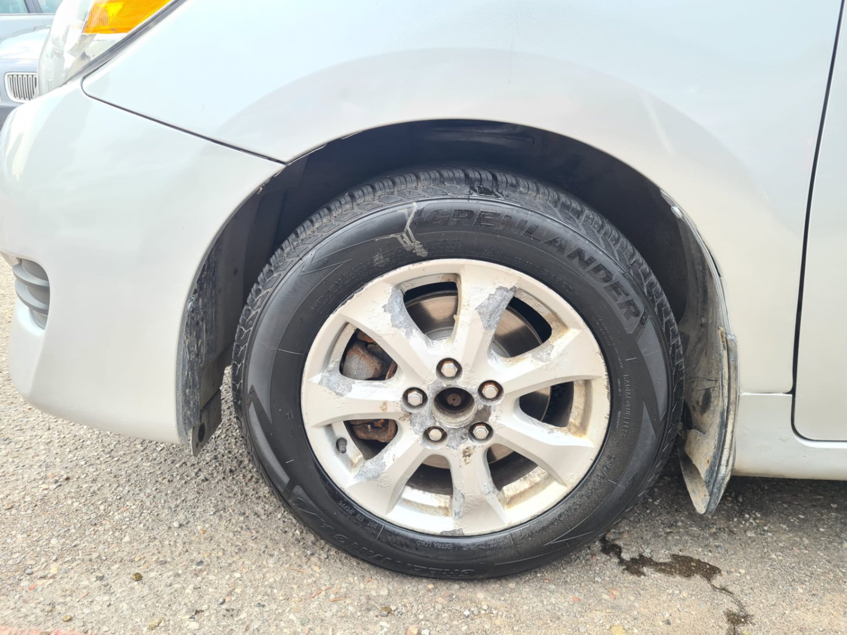 /rahmanmotors/2010-Toyota-Matrix-001391609222931356.jpg