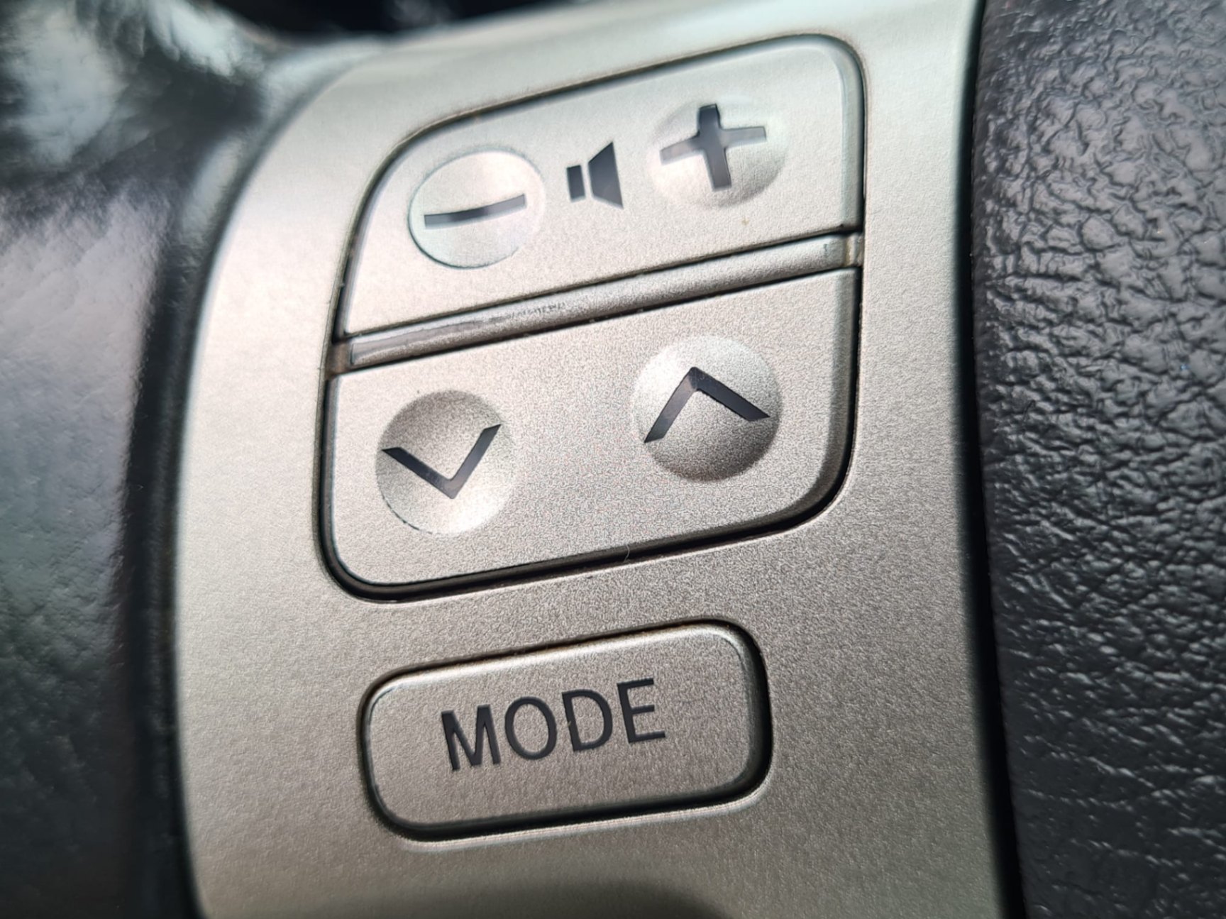 /rahmanmotors/2010-Toyota-Matrix-3064889478396762.jpg