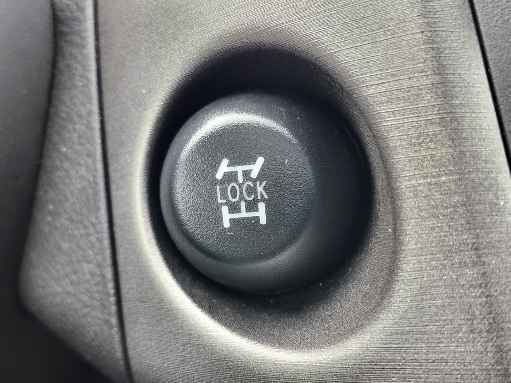 /rahmanmotors/2010-Toyota-RAV4-22407696544515665.jpg