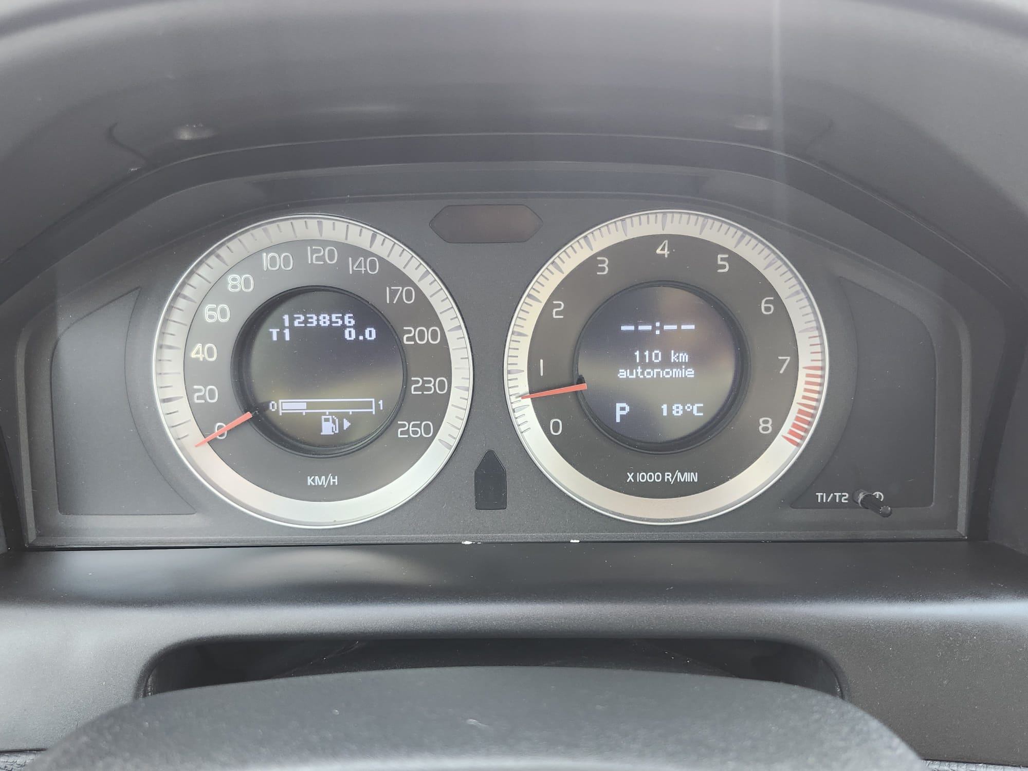 /rahmanmotors/2010-Volvo-XC60-3062676800595092.jpg