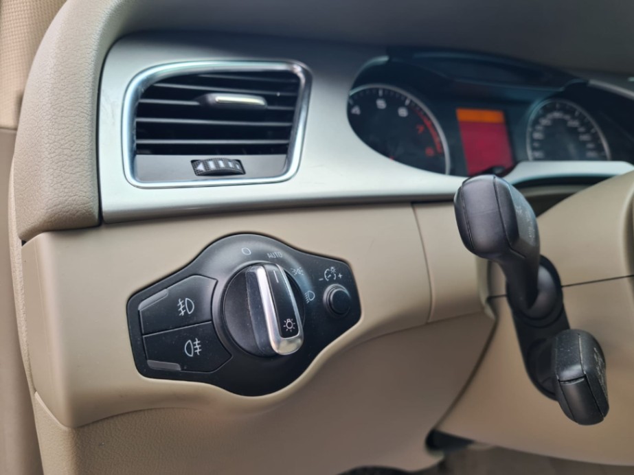 /rahmanmotors/2011-Audi-A4-7976478878637918.jpg