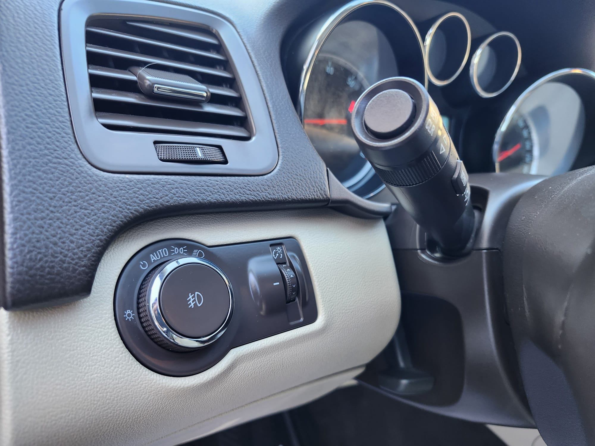 /rahmanmotors/2011-Buick-Regal-0013839207659416264.jpg