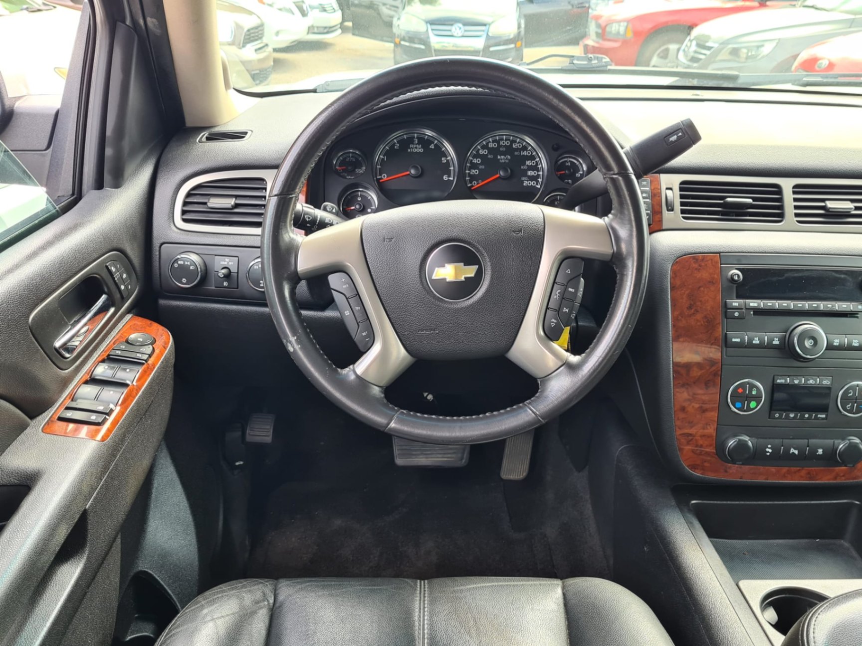 /rahmanmotors/2011-Chevrolet-Avalanche-5884062137851145.jpg