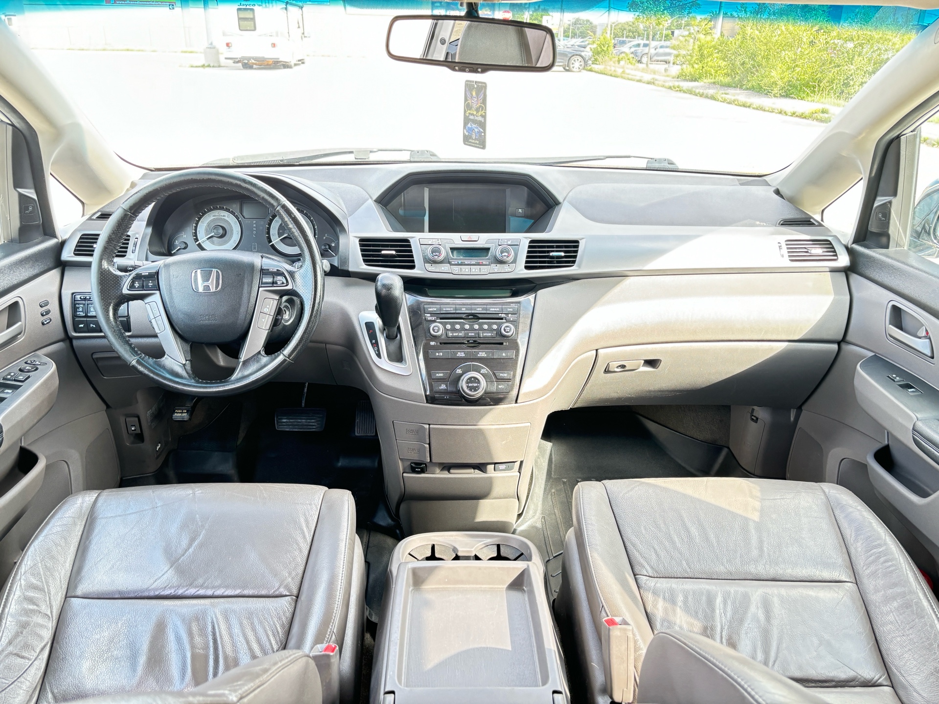 /rahmanmotors/2011-Honda-Odyssey-1525181640124187.jpg
