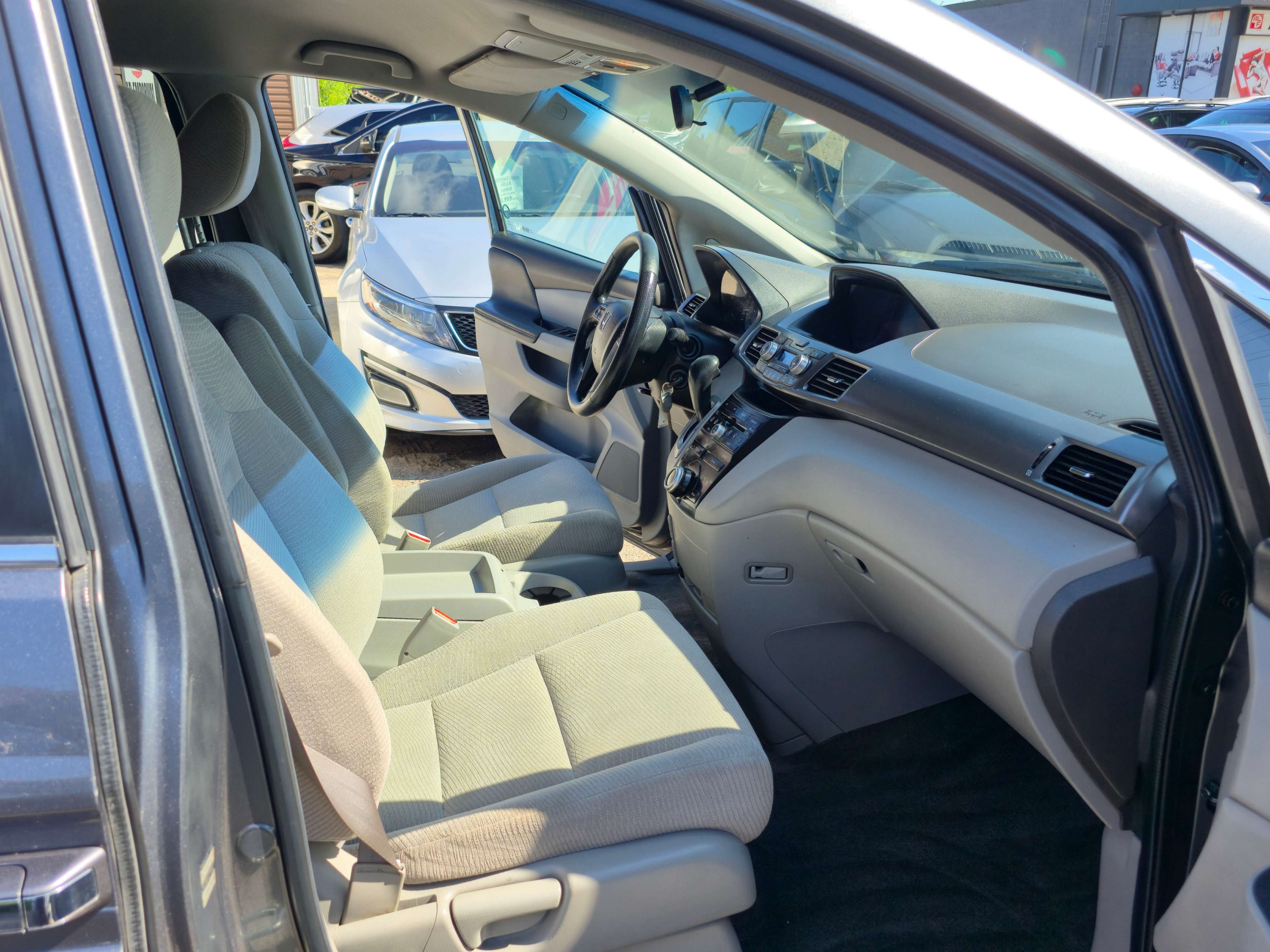/rahmanmotors/2011-Honda-Odyssey-20193847047448332.jpg