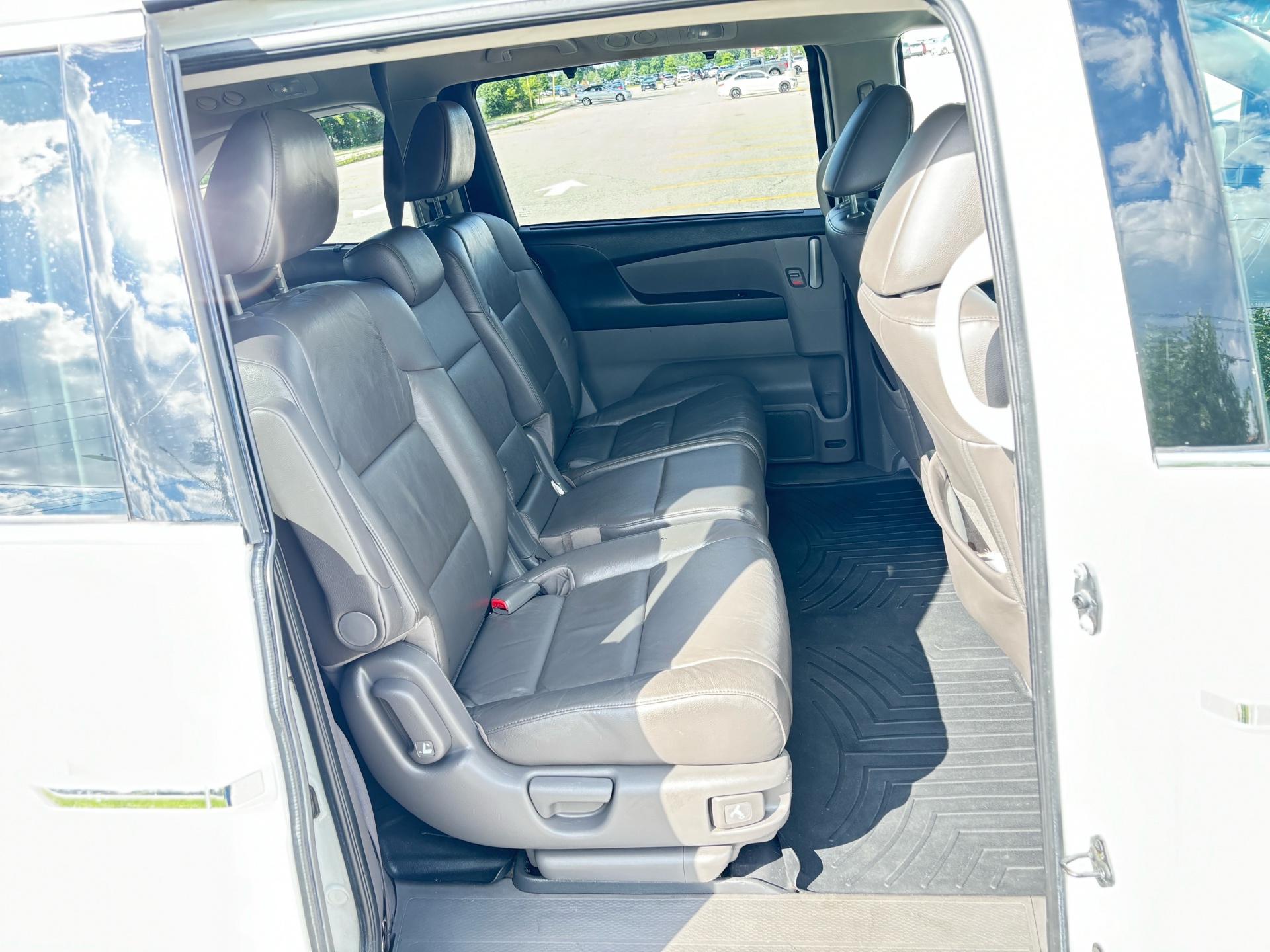 /rahmanmotors/2011-Honda-Odyssey-2806348033387669.jpg