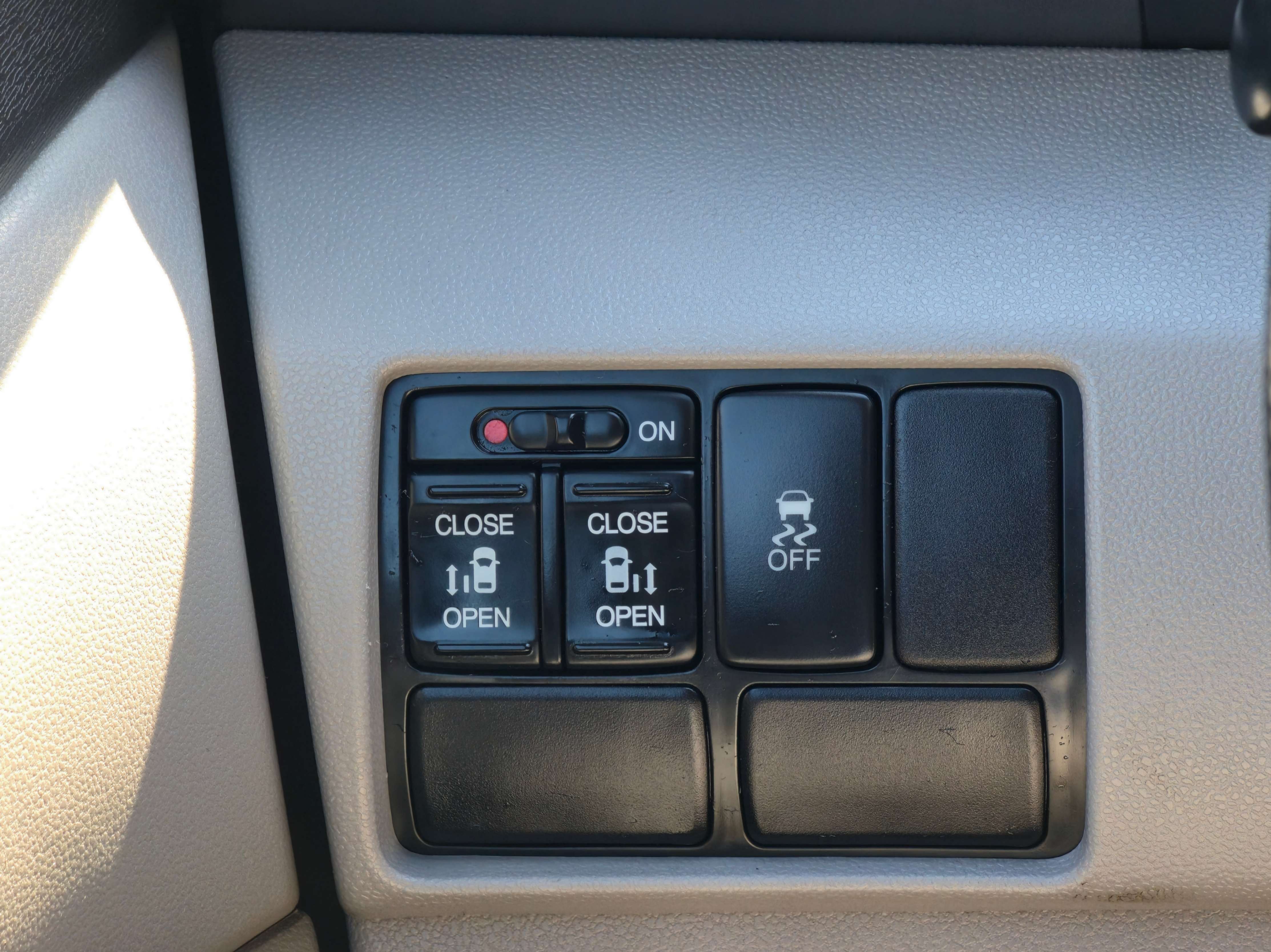 /rahmanmotors/2011-Honda-Odyssey-8386037455036537.jpg