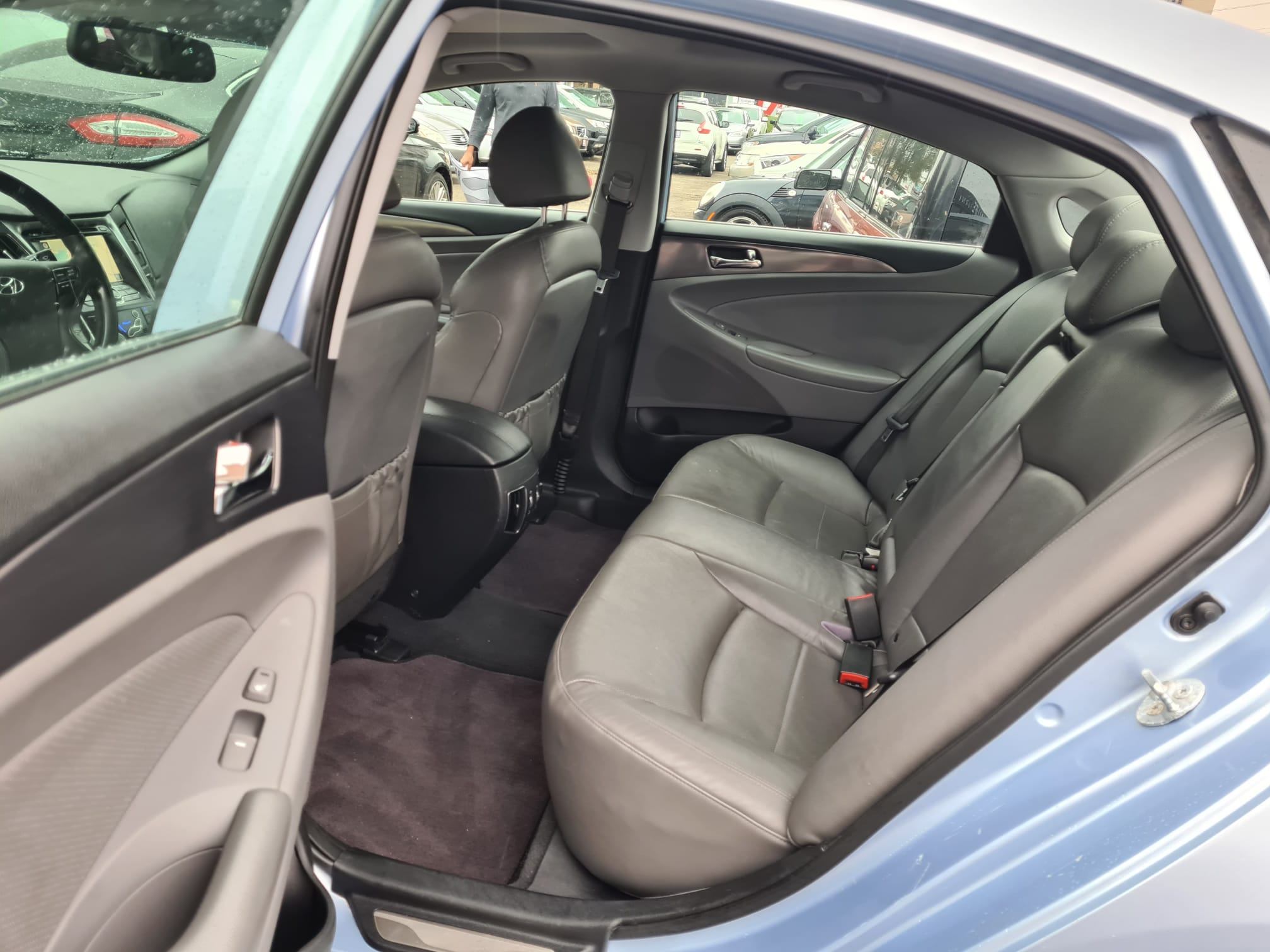 /rahmanmotors/2011-Hyundai-Sonata-014538589663851686.jpg