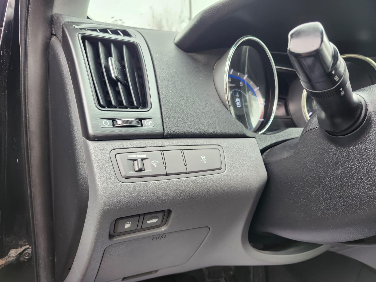 /rahmanmotors/2011-Hyundai-Sonata-4826730626217075.jpg