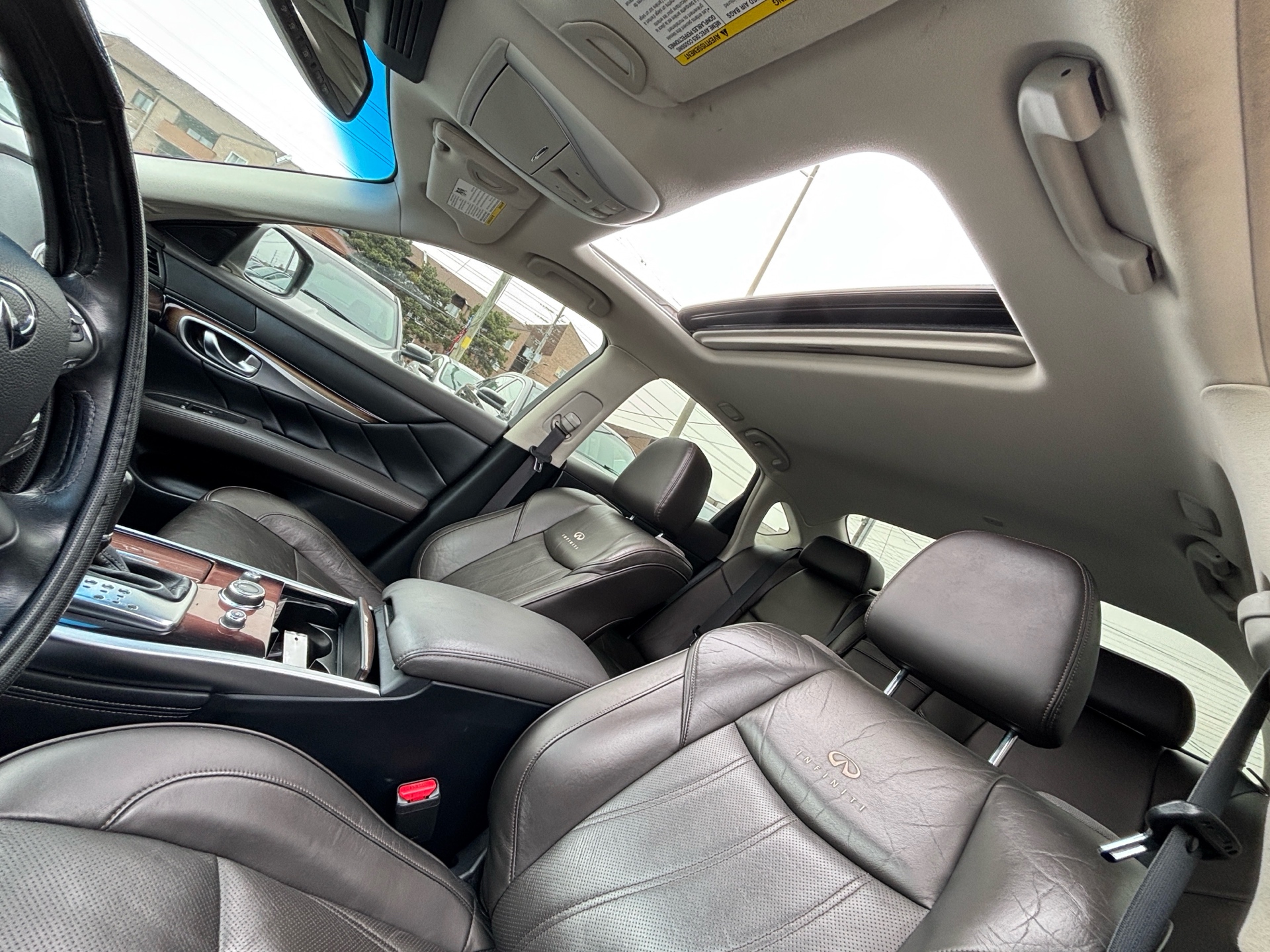 /rahmanmotors/2011-INFINITI-M37-1671674051972909.jpg