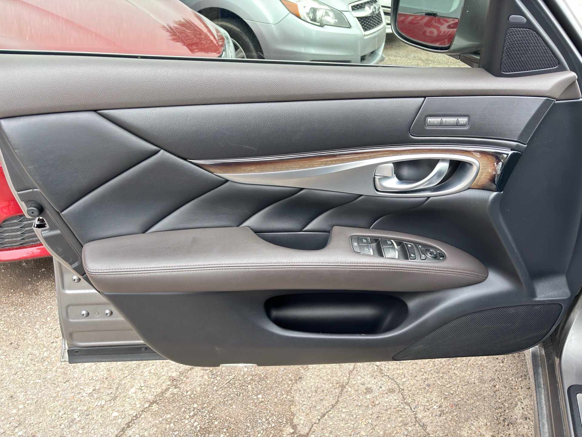 /rahmanmotors/2011-INFINITI-M37-38804079373260403.jpg