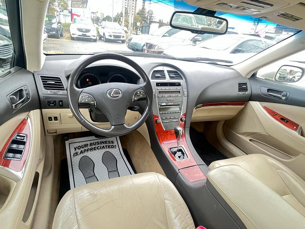 /rahmanmotors/2011-Lexus-ES350-2710809886276715.jpg