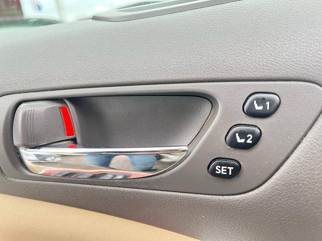 /rahmanmotors/2011-Lexus-ES350-6233922468383579.jpg