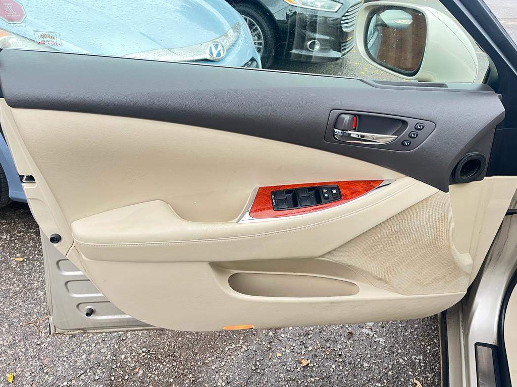 /rahmanmotors/2011-Lexus-ES350-987054000812684.jpg