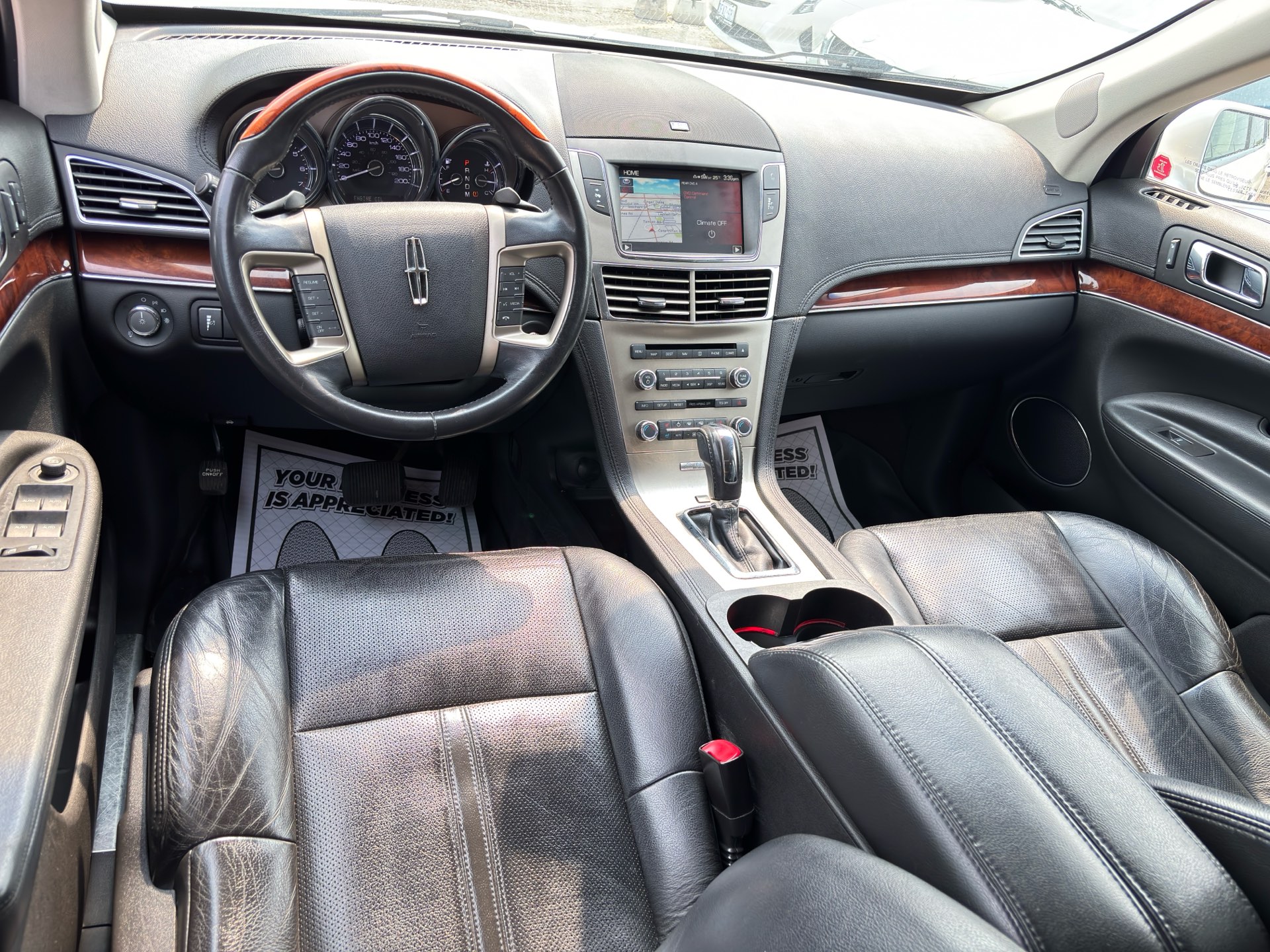 /rahmanmotors/2011-Lincoln-MKT-258360409877455.jpg