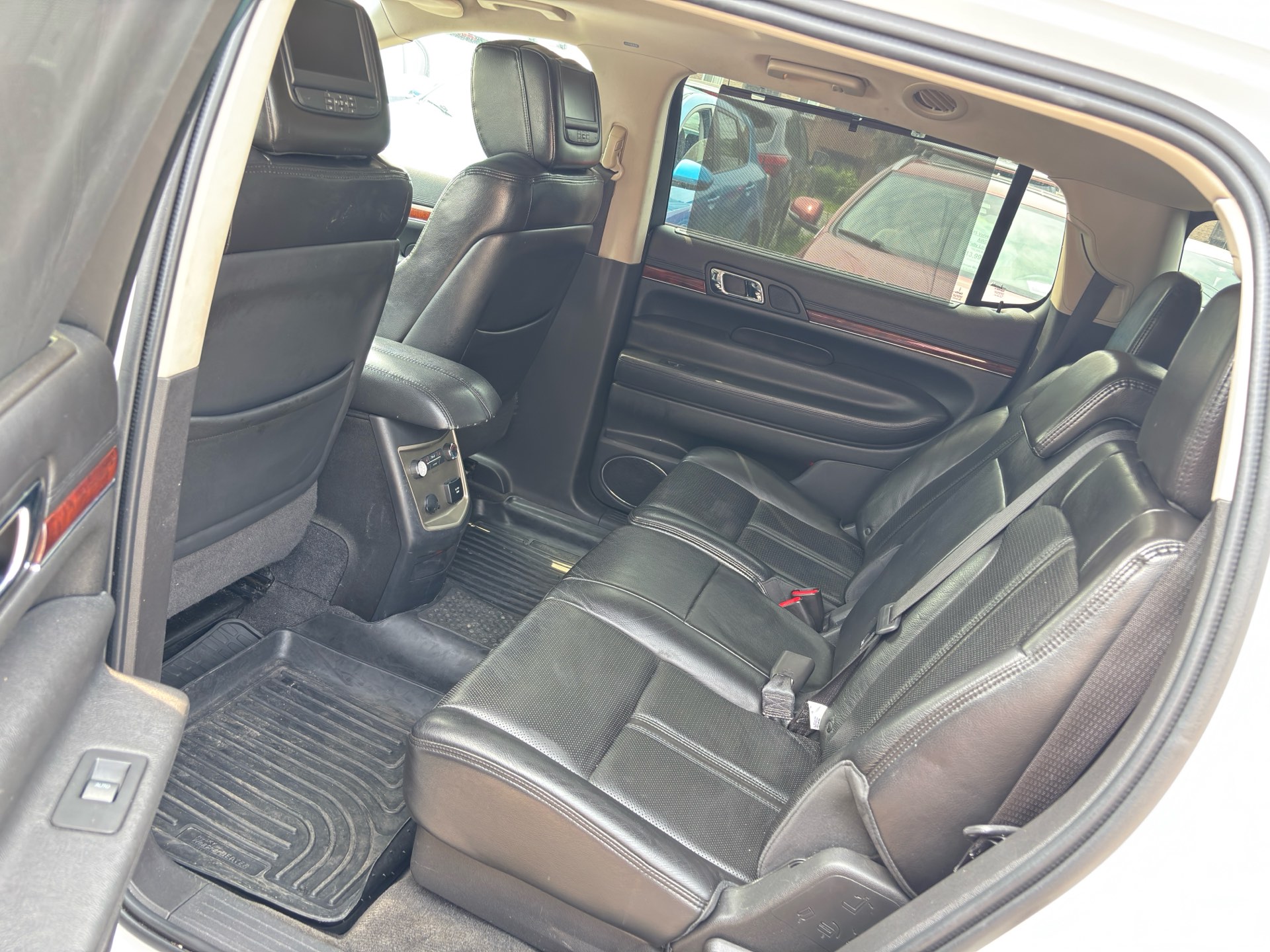 /rahmanmotors/2011-Lincoln-MKT-8169076439890086.jpg