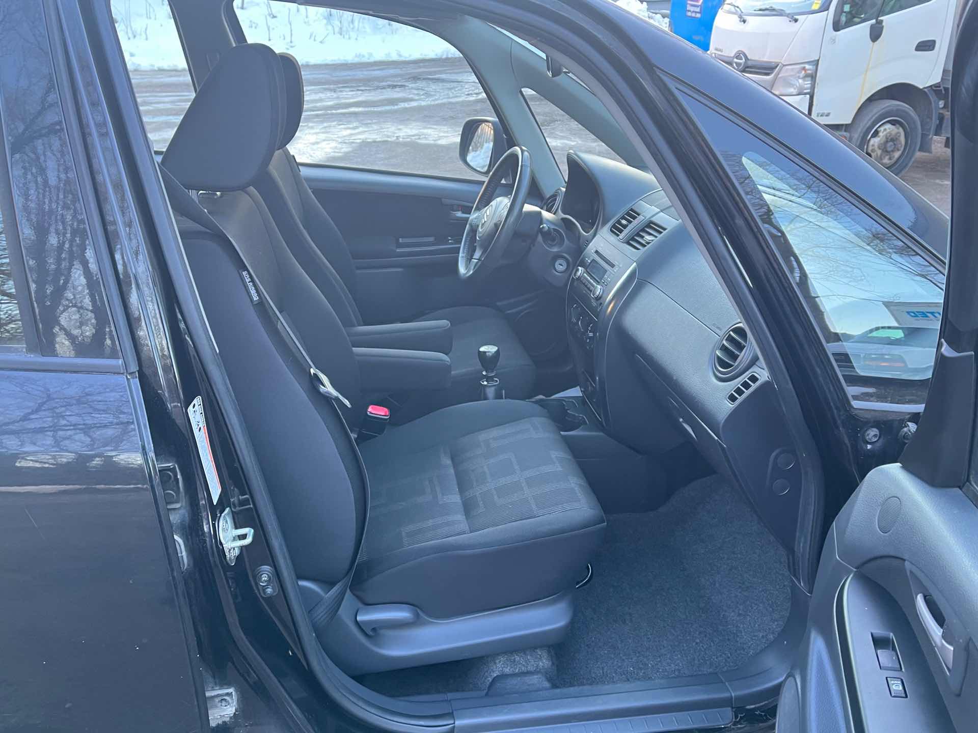 /rahmanmotors/2011-Suzuki-SX4Hatchback-04885091438594835.jpg