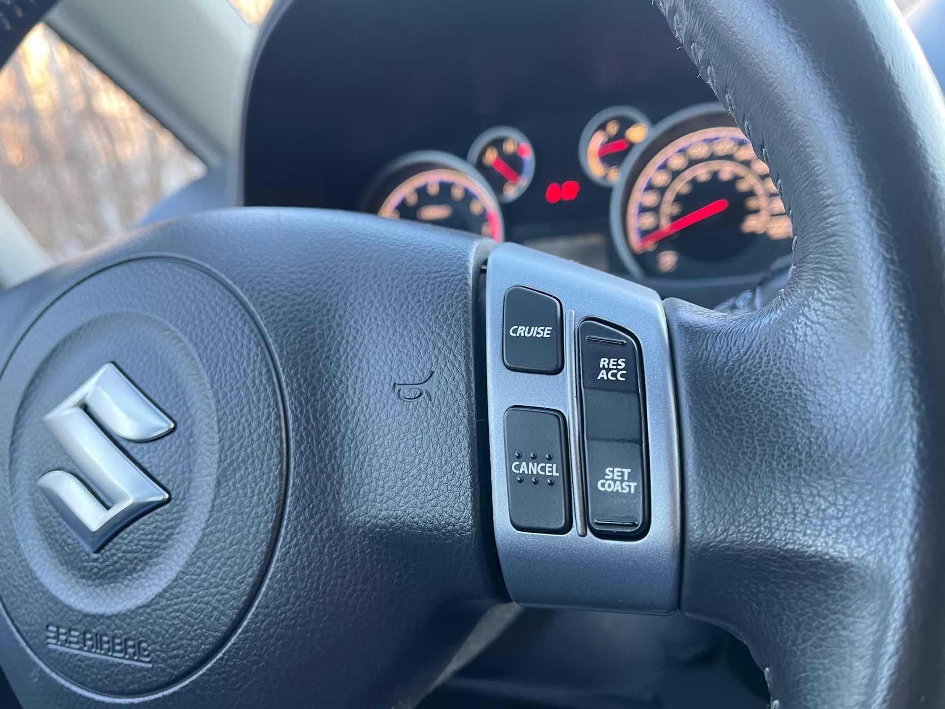 /rahmanmotors/2011-Suzuki-SX4Hatchback-31914334354595364.jpg