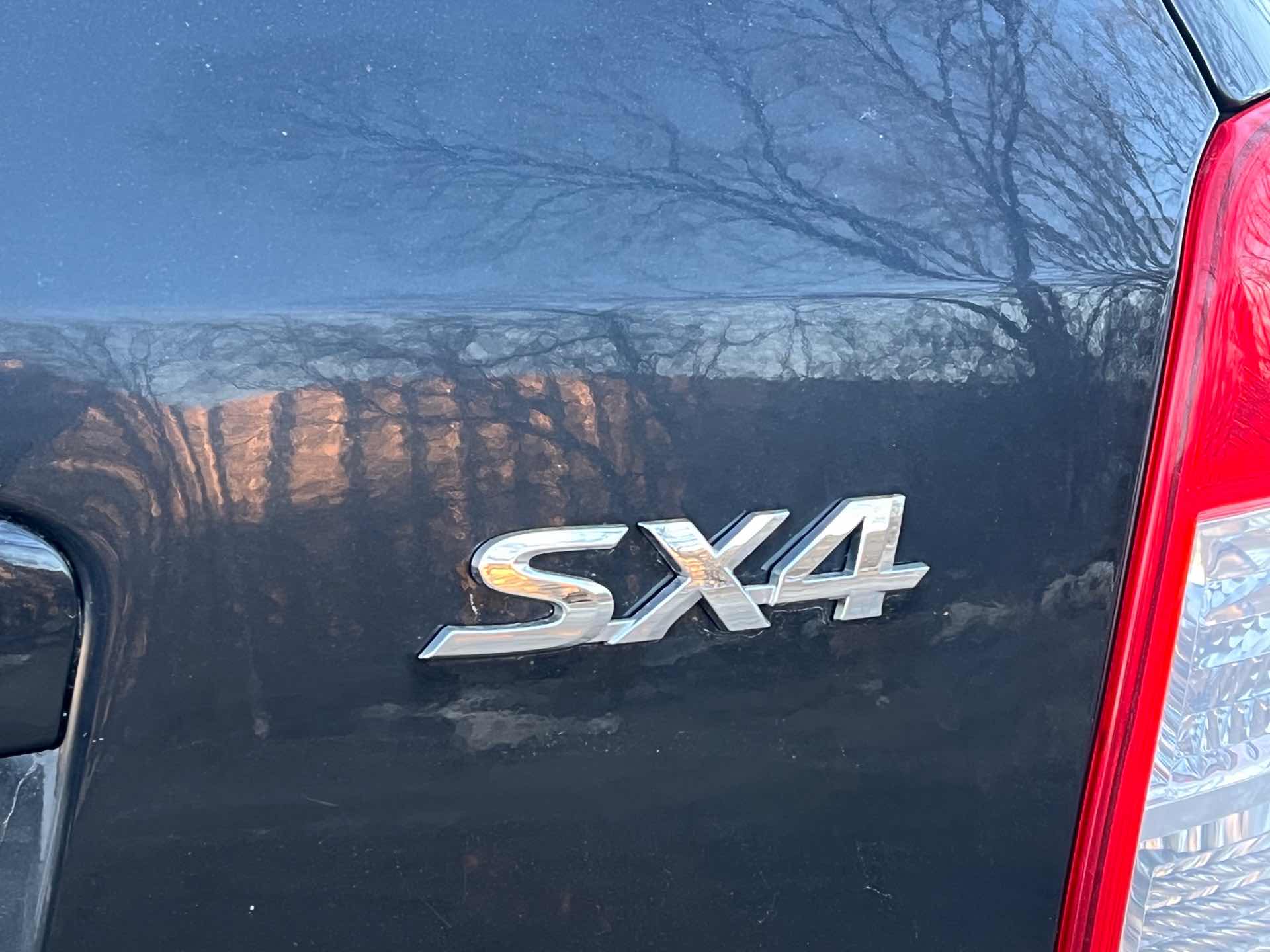 /rahmanmotors/2011-Suzuki-SX4Hatchback-9741472229211798.jpg