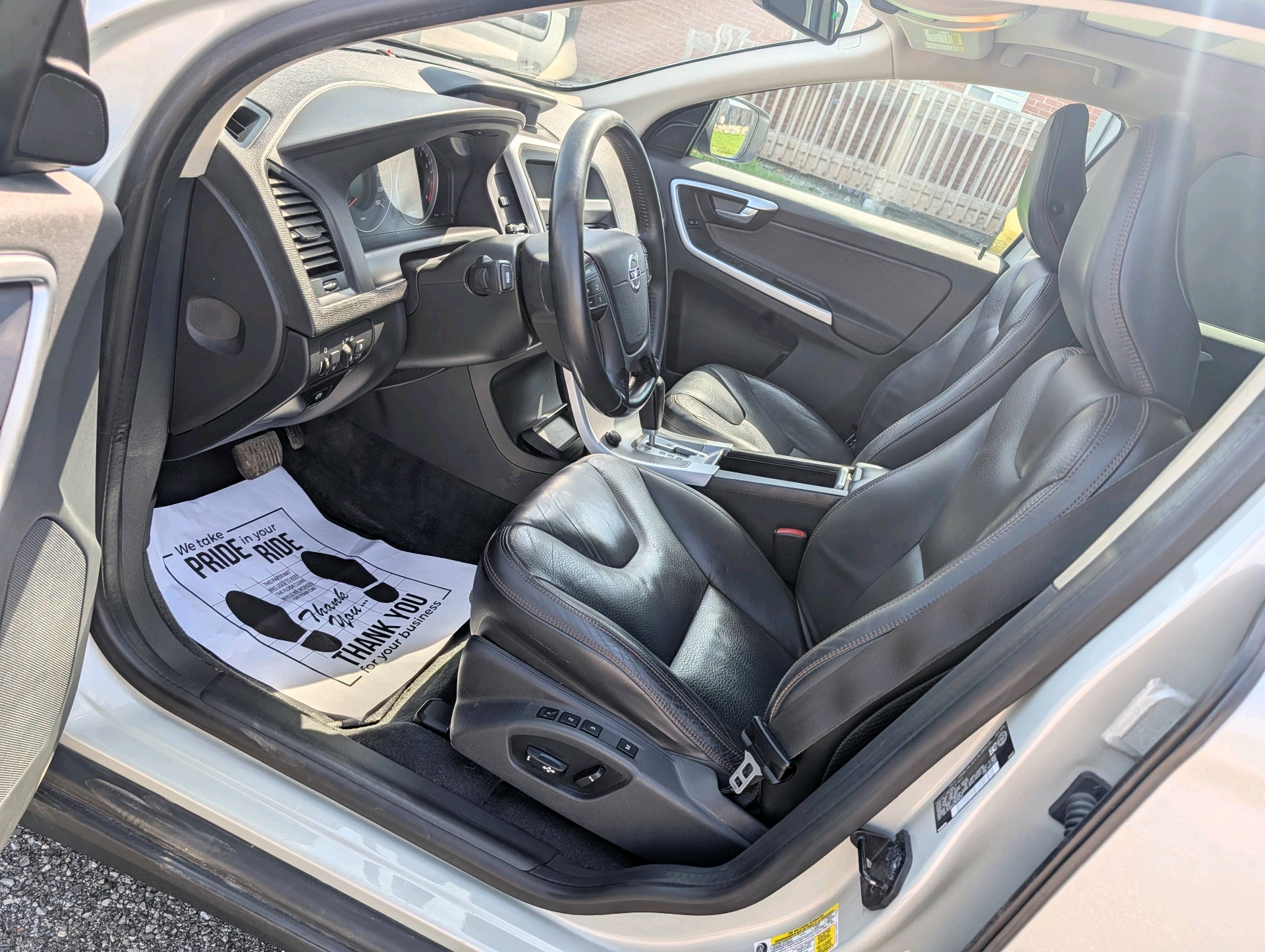 /rahmanmotors/2011-Volvo-XC60-15231196916405954.jpg