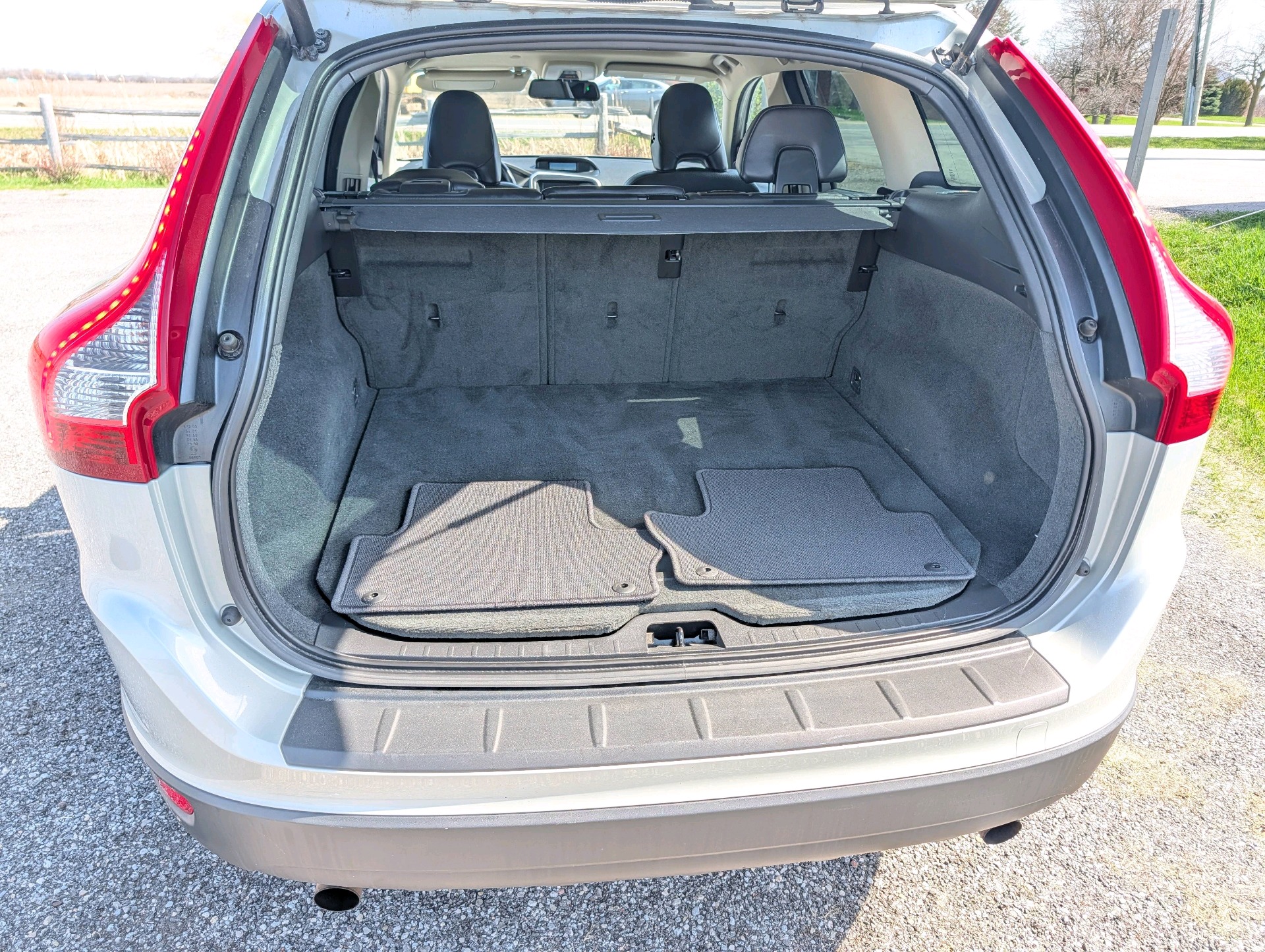 /rahmanmotors/2011-Volvo-XC60-3592949977443678.jpg
