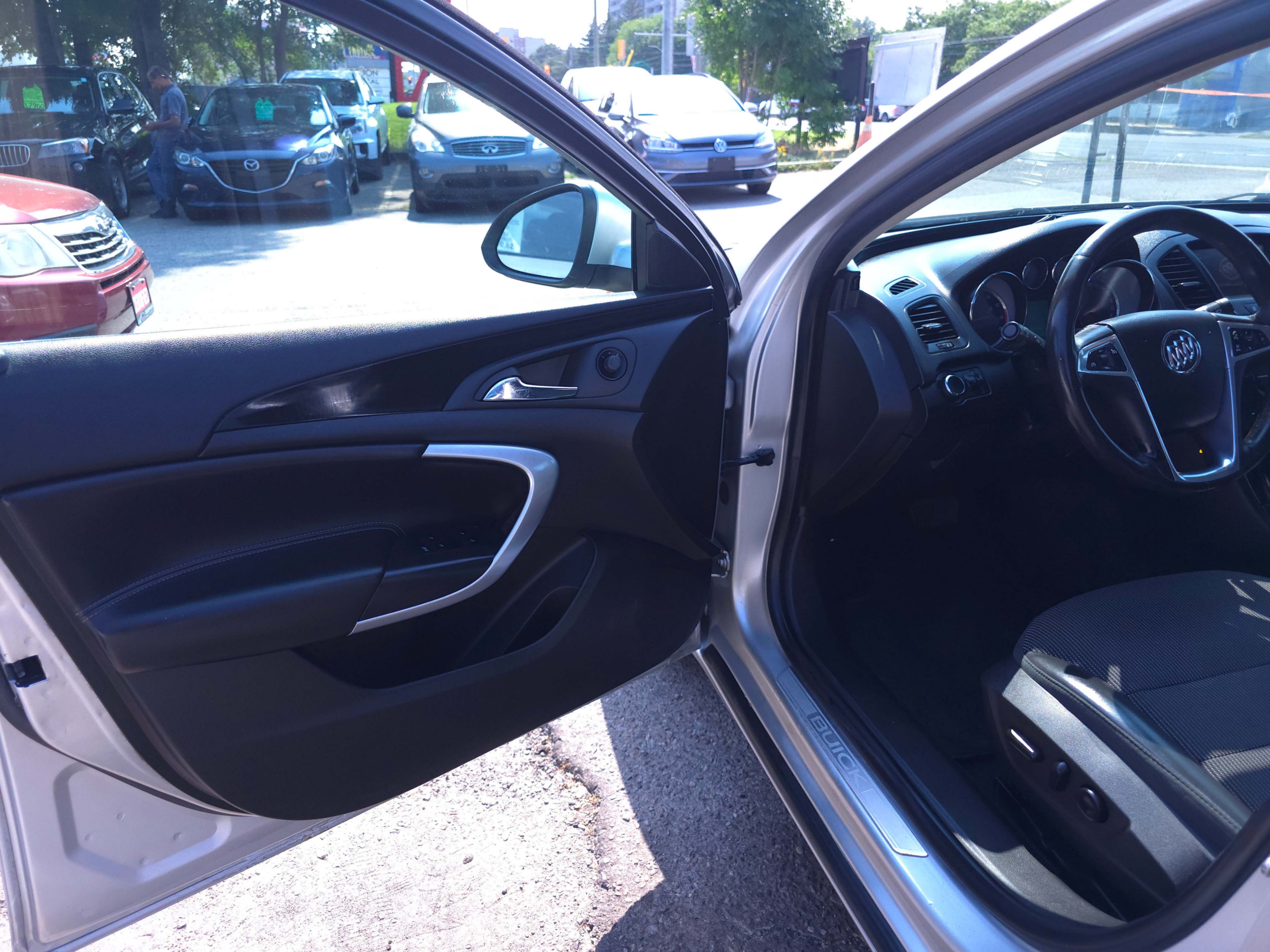 /rahmanmotors/2012-Buick-Regal-32995562455813676.jpg