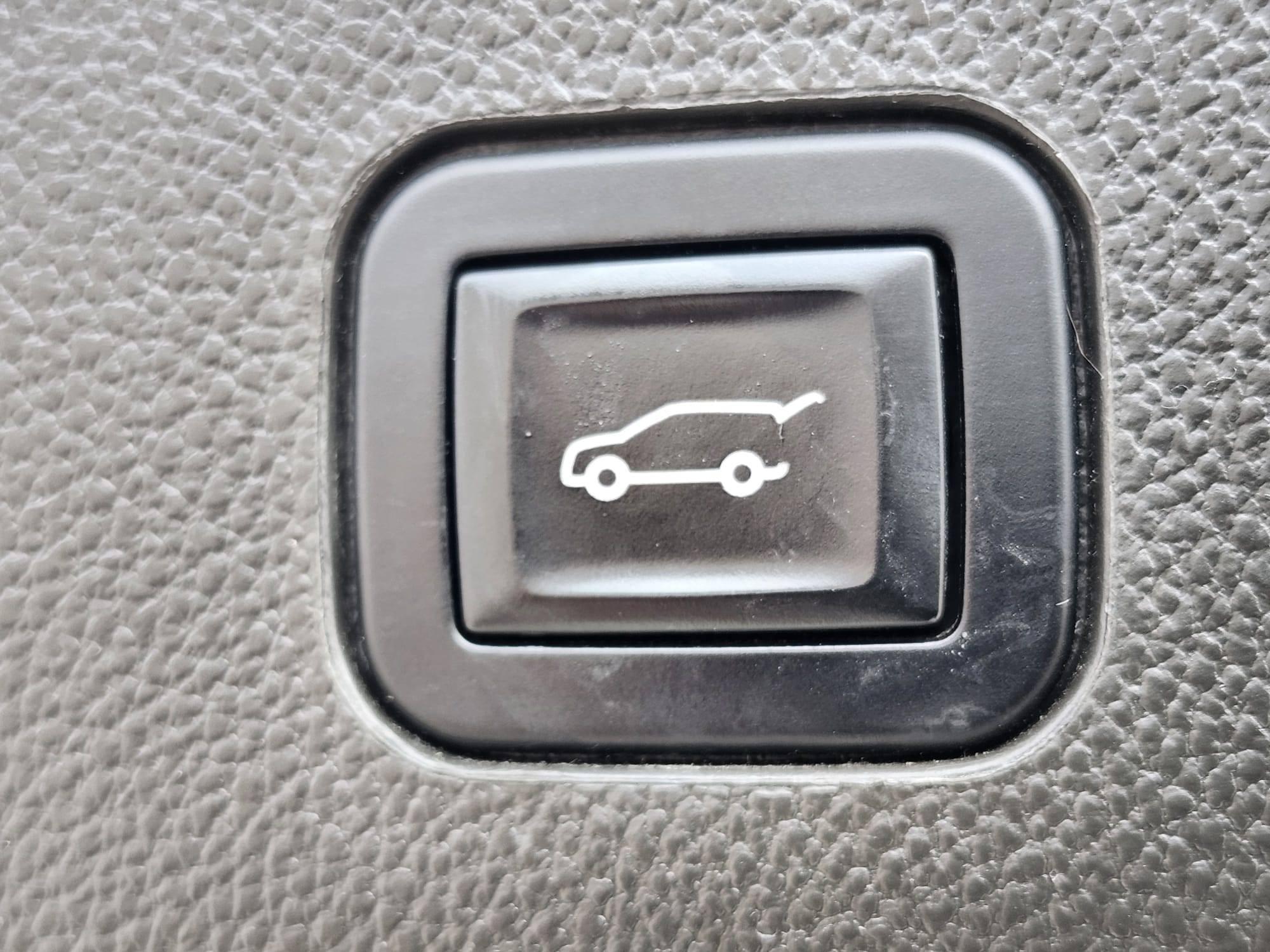 /rahmanmotors/2012-Cadillac-SRX-8184025442442844.jpg