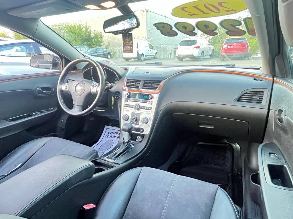 /rahmanmotors/2012-Chevrolet-Malibu-31203100051476573.jpg