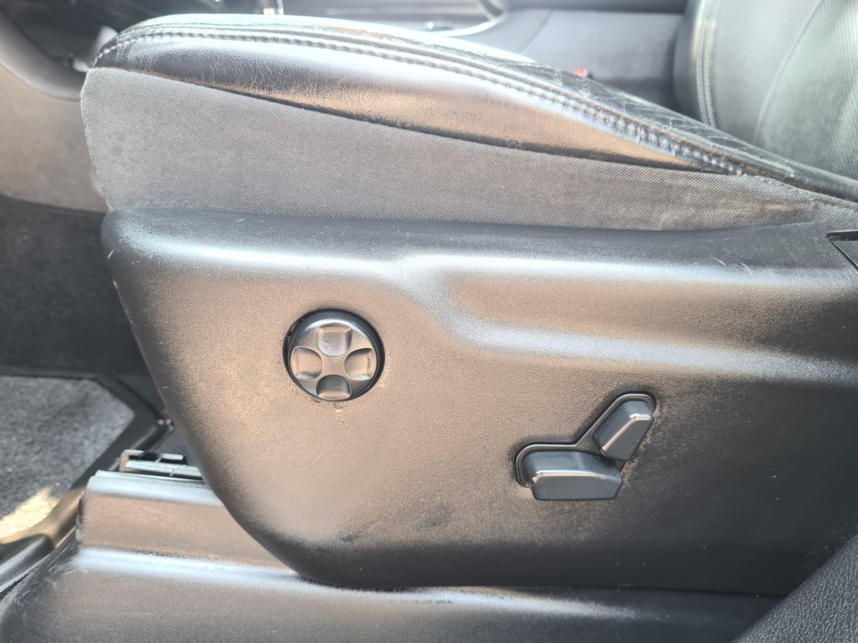 /rahmanmotors/2012-Dodge-Durango-29248959911659966.jpg
