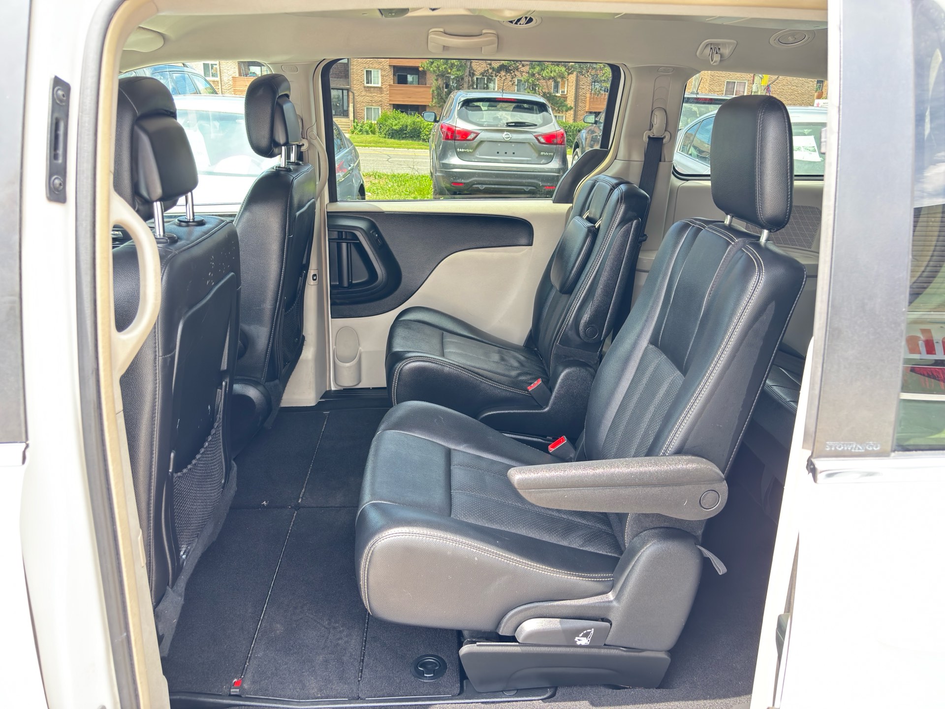 /rahmanmotors/2012-Dodge-GrandCaravan-5257970456297301.jpg