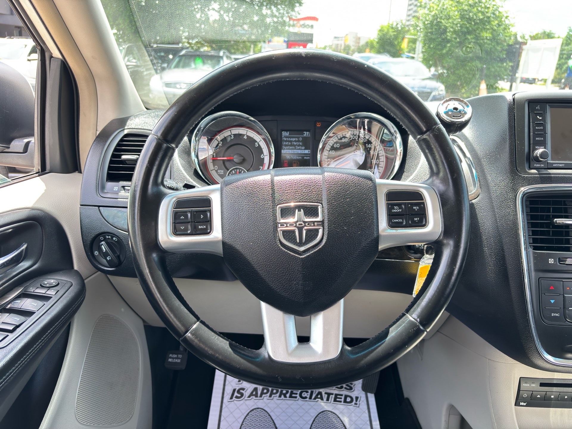 /rahmanmotors/2012-Dodge-GrandCaravan-7613272527993382.jpg