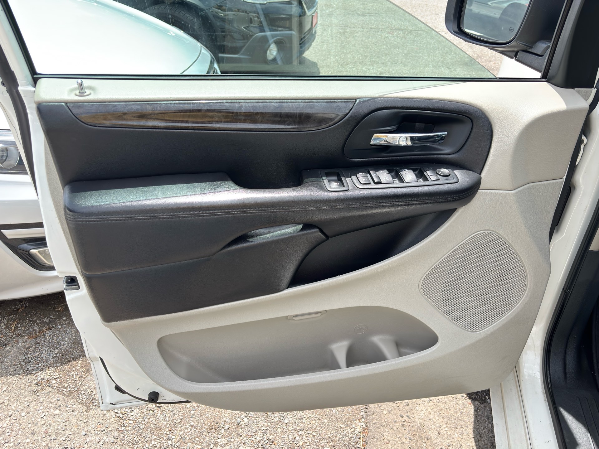 /rahmanmotors/2012-Dodge-GrandCaravan-8089074788059498.jpg