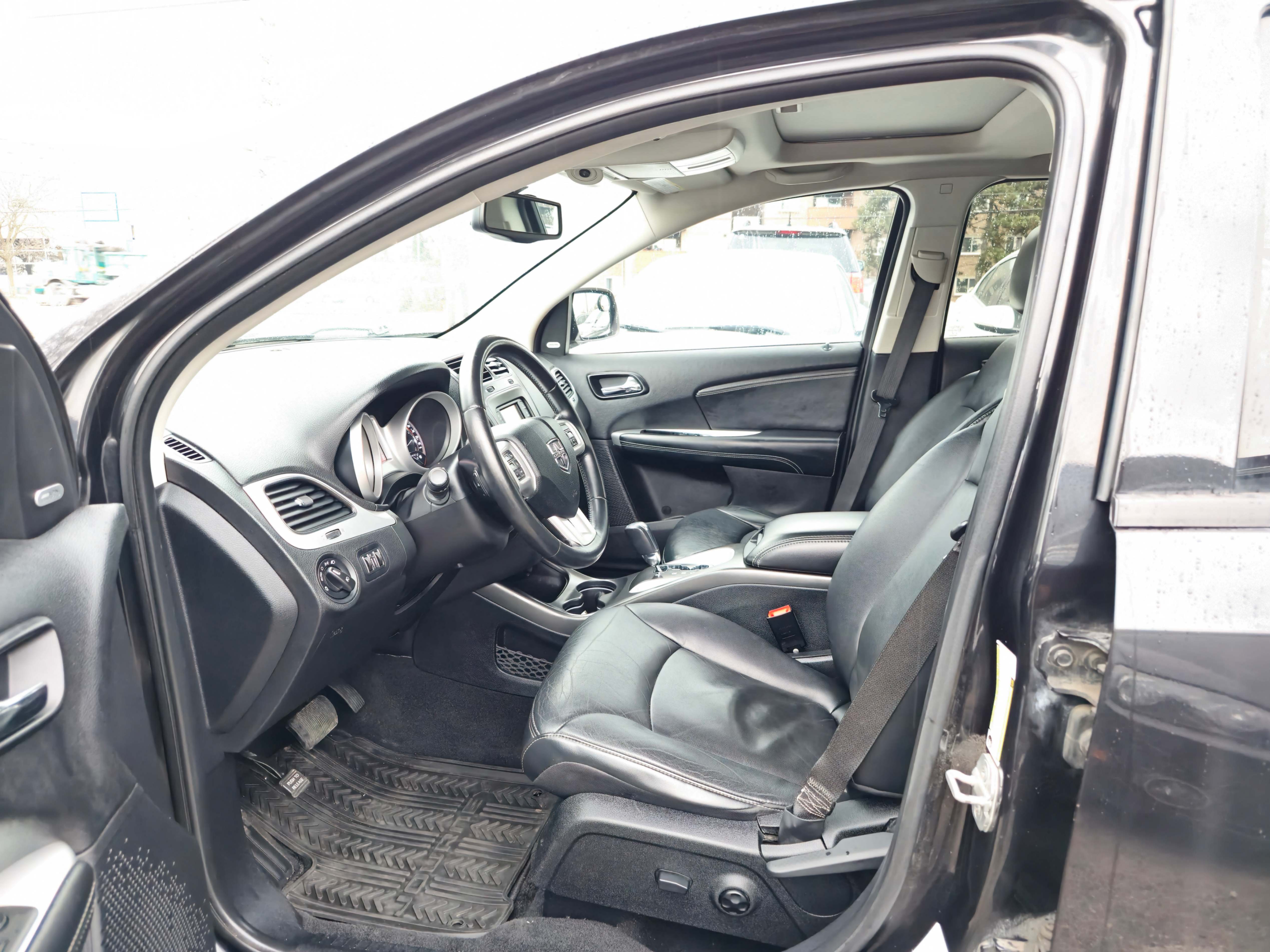 /rahmanmotors/2012-Dodge-Journey-5131624058973772.jpg