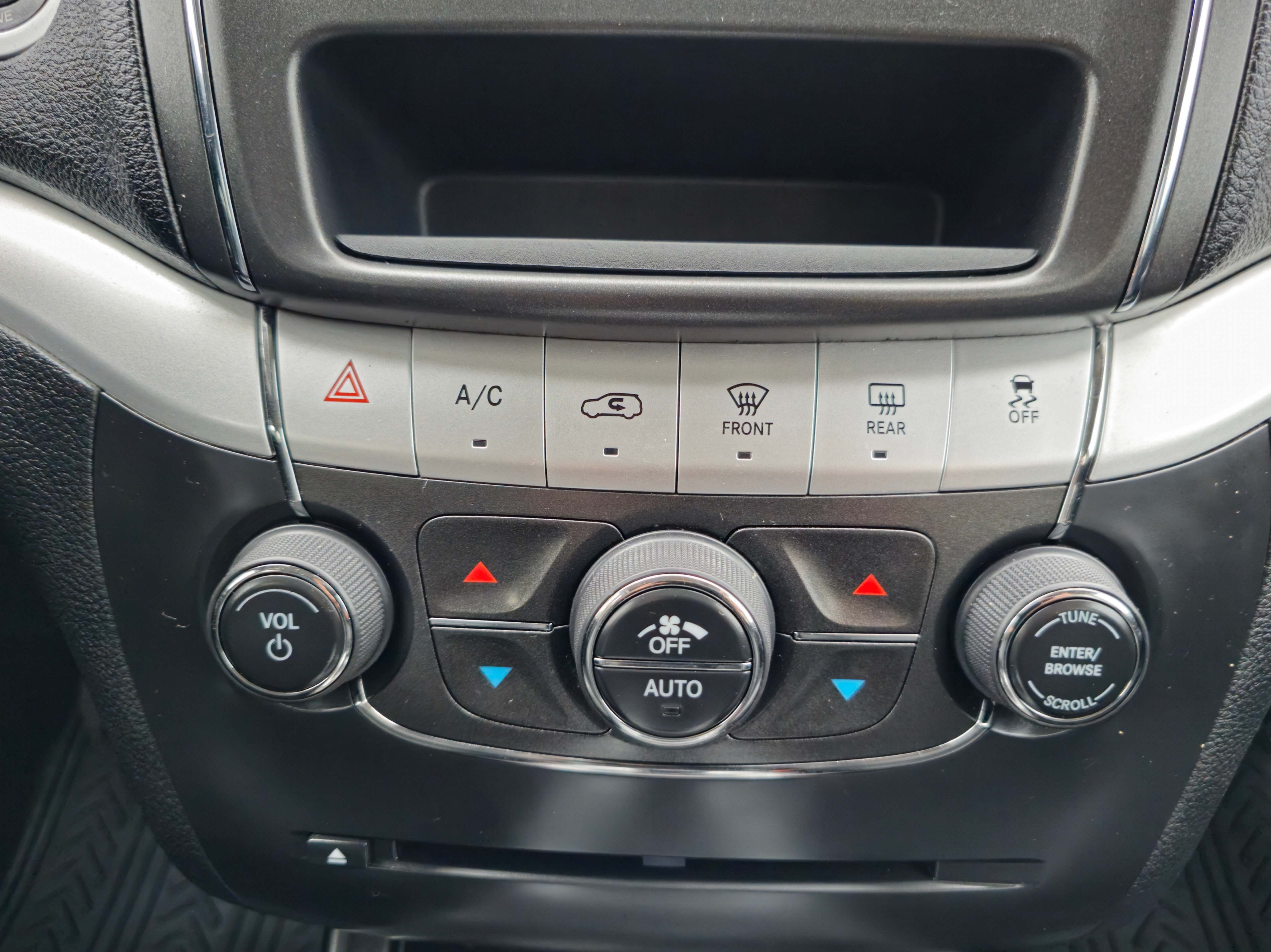 /rahmanmotors/2012-Dodge-Journey-8218608740287978.jpg