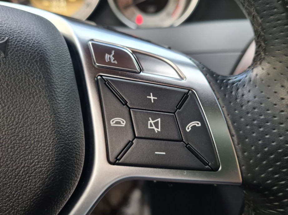 /rahmanmotors/2012-Mercedes-Benz-C-Class-3810281886181881.jpg