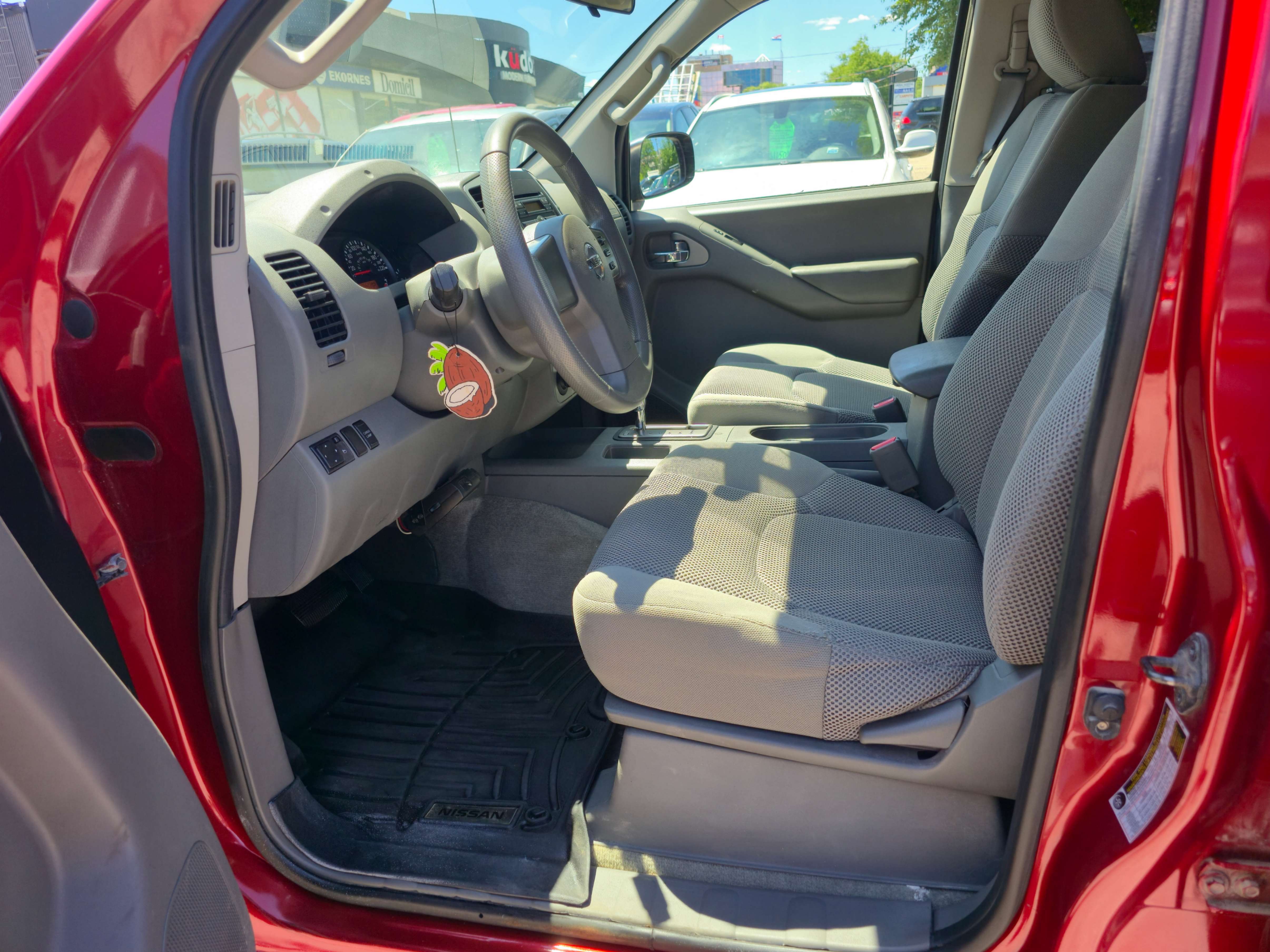 /rahmanmotors/2012-Nissan-Frontier-39154520990359787.jpg