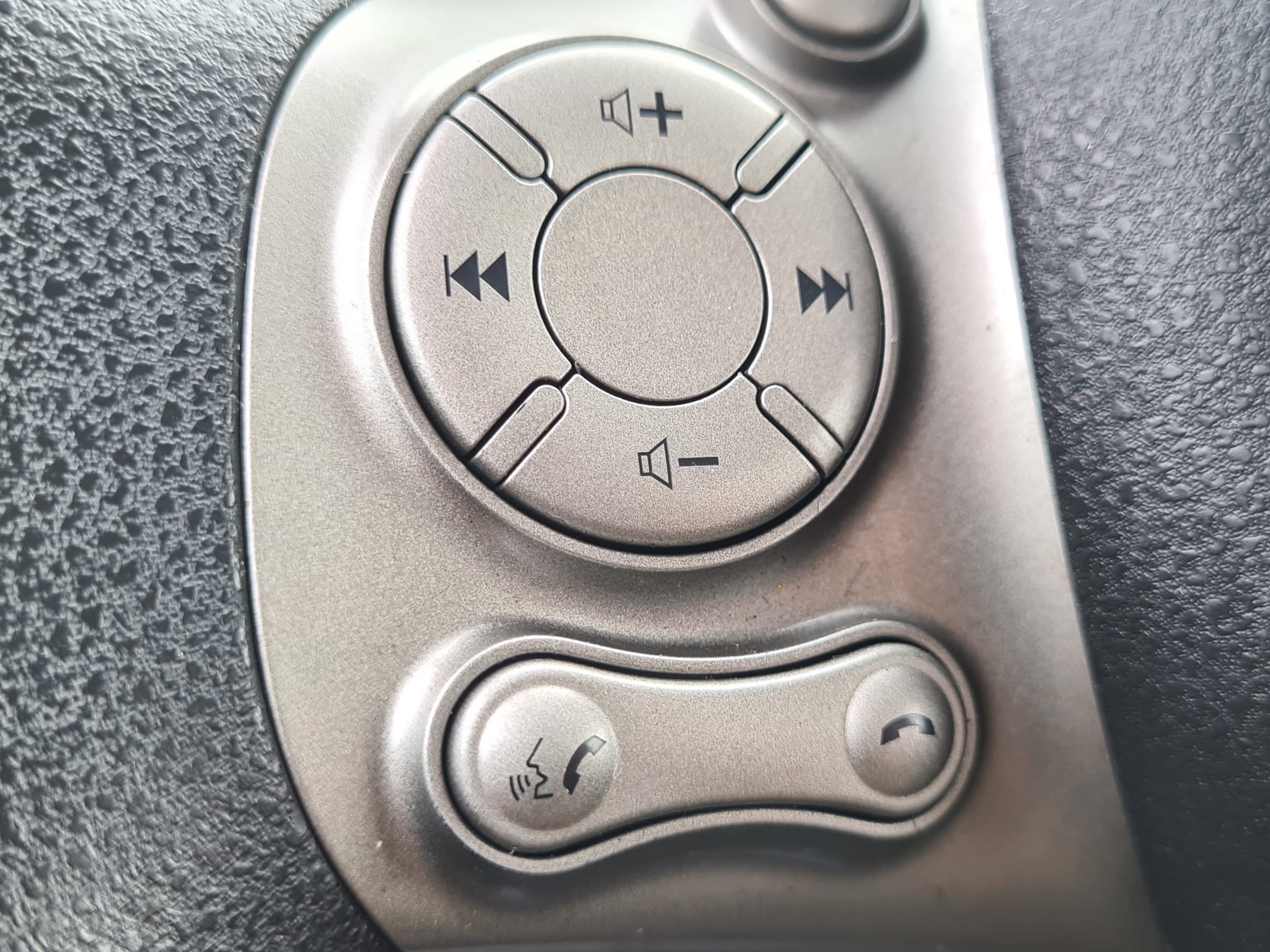 /rahmanmotors/2012-Nissan-Versa-3925847392248143.jpg
