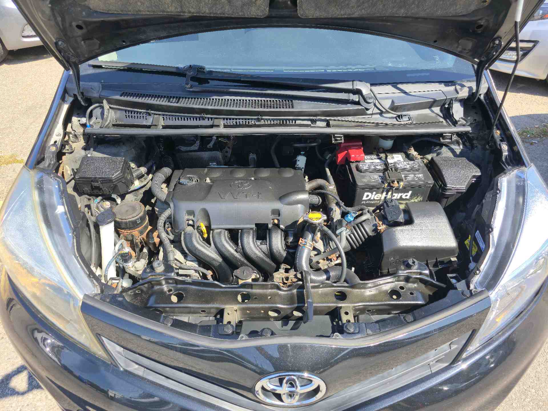 /rahmanmotors/2012-Toyota-Yaris-6622122138617481.jpg