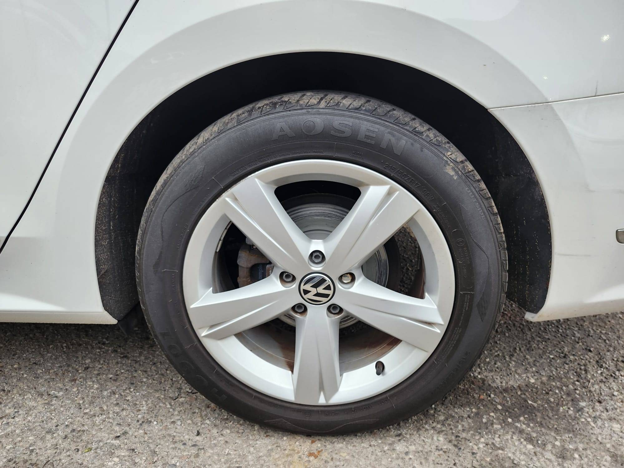 /rahmanmotors/2012-Volkswagen-Passat-10327296157297972.jpg