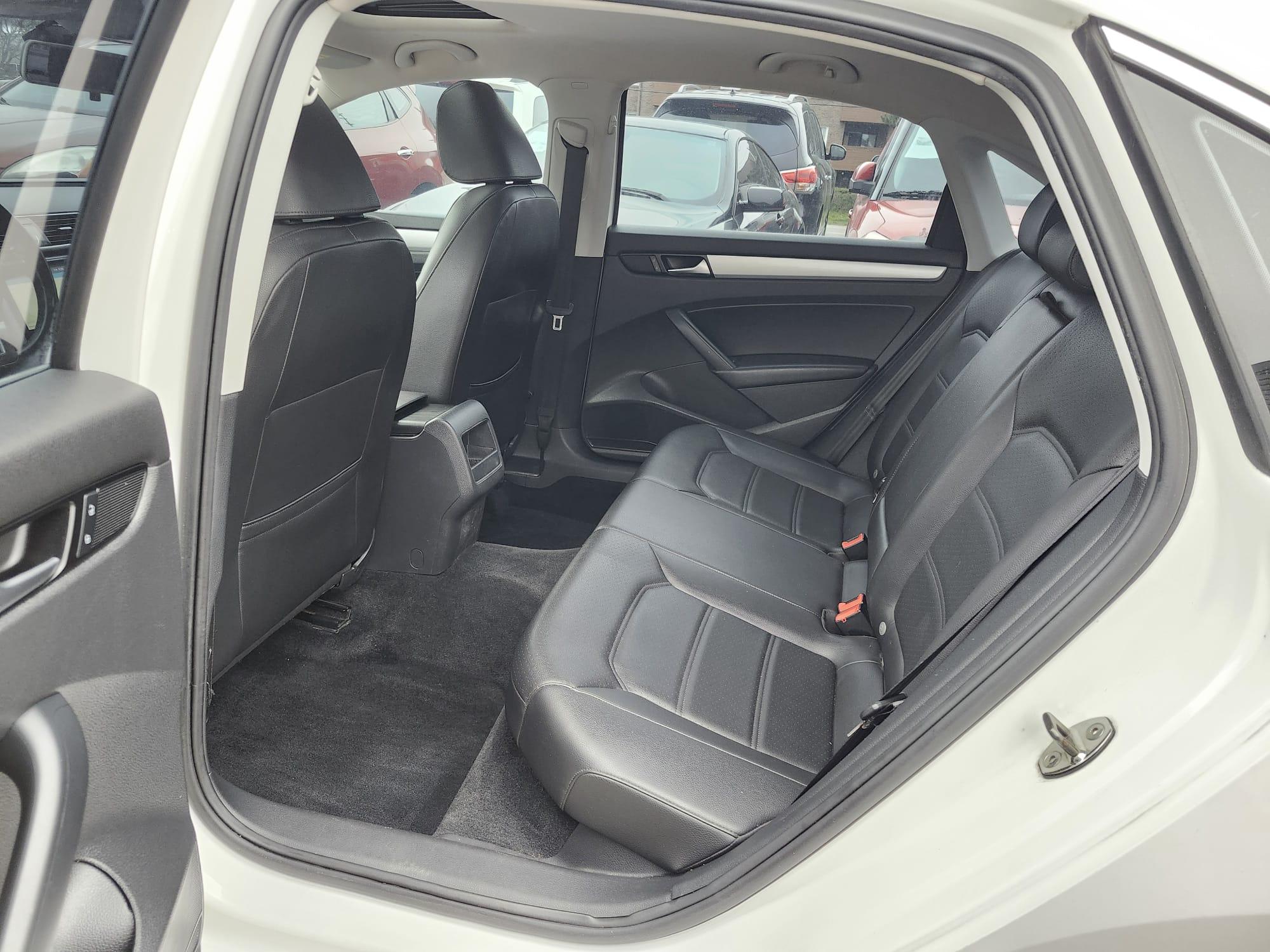 /rahmanmotors/2012-Volkswagen-Passat-8485251648821941.jpg