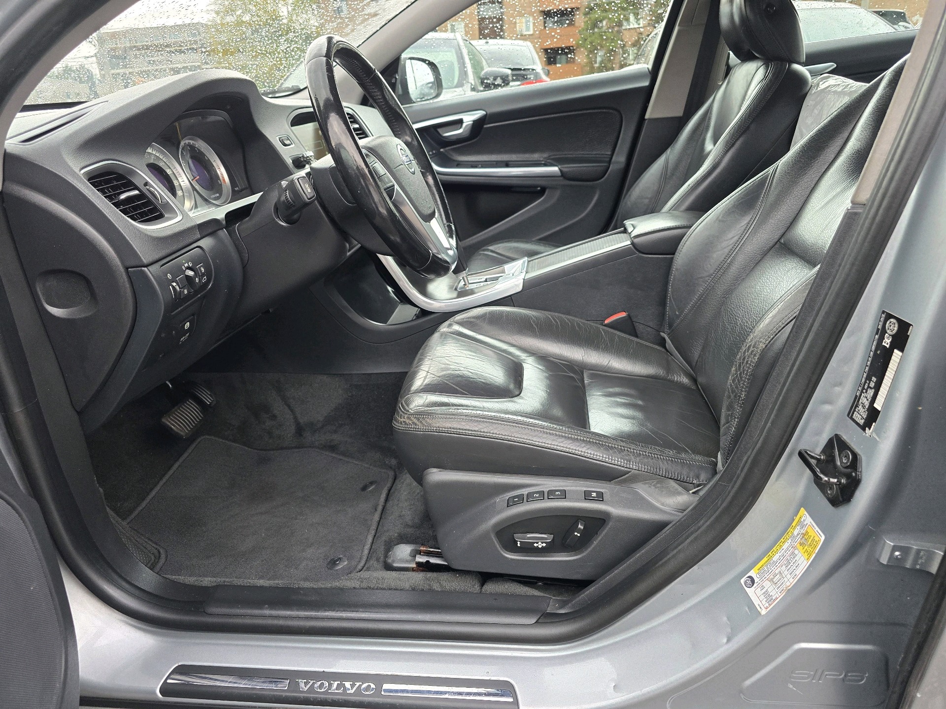 /rahmanmotors/2012-Volvo-S60-8147795238257602.jpg