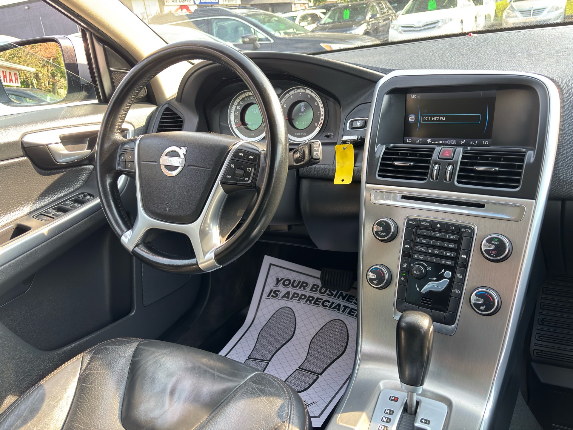 /rahmanmotors/2012-Volvo-XC60-15273324862916682.jpg