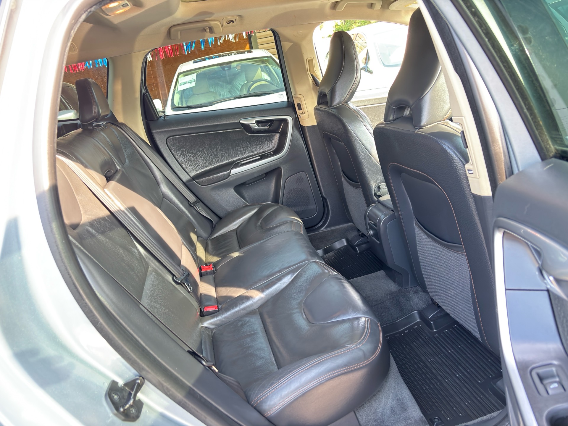 /rahmanmotors/2012-Volvo-XC60-8059804039774181.jpg