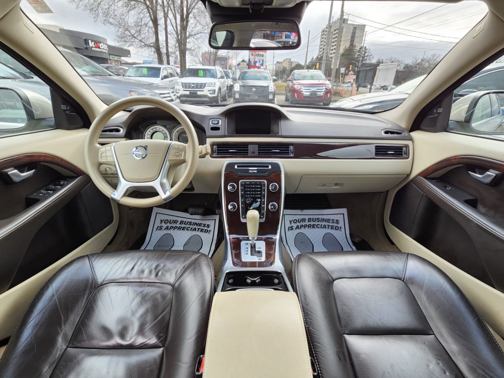 /rahmanmotors/2012-Volvo-XC70-02054627468146042.jpg
