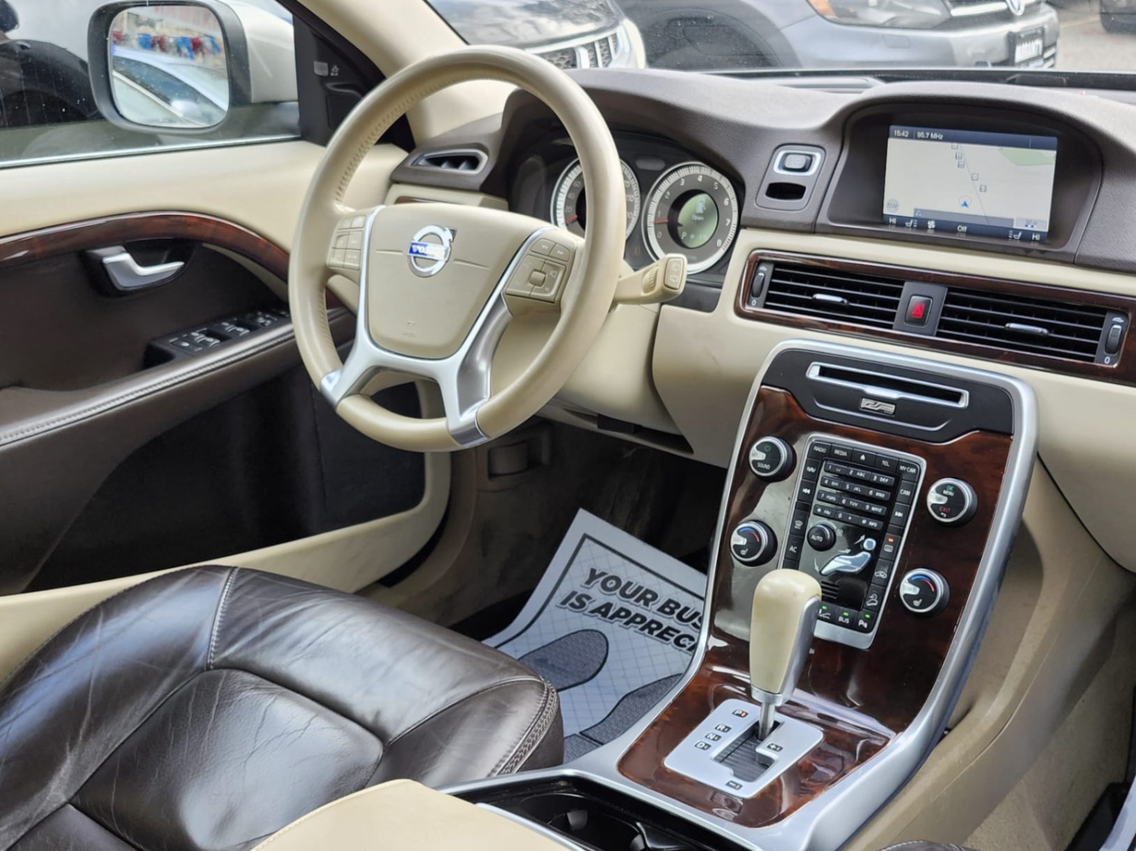 /rahmanmotors/2012-Volvo-XC70-5379099207217706.jpg
