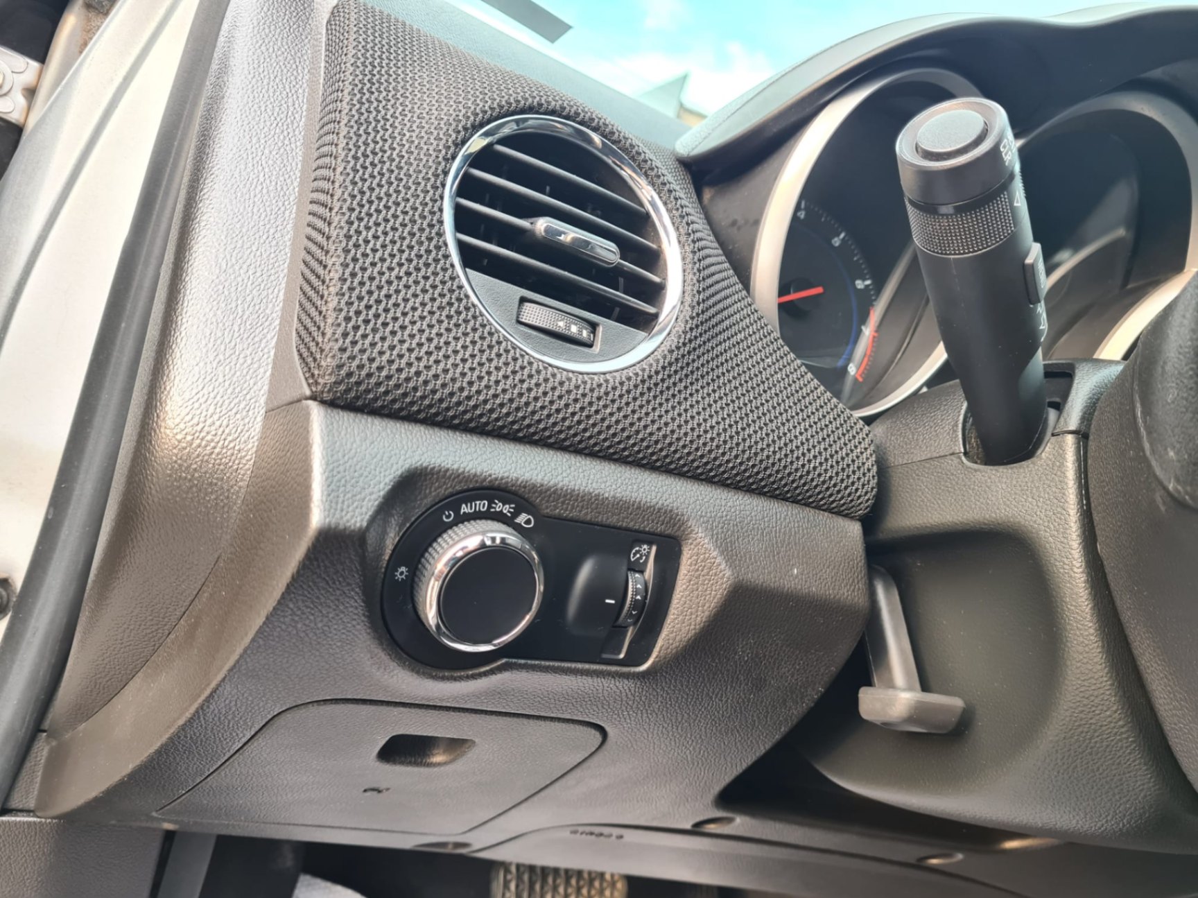 /rahmanmotors/2013-Chevrolet-Cruze-5404378756668564.jpg