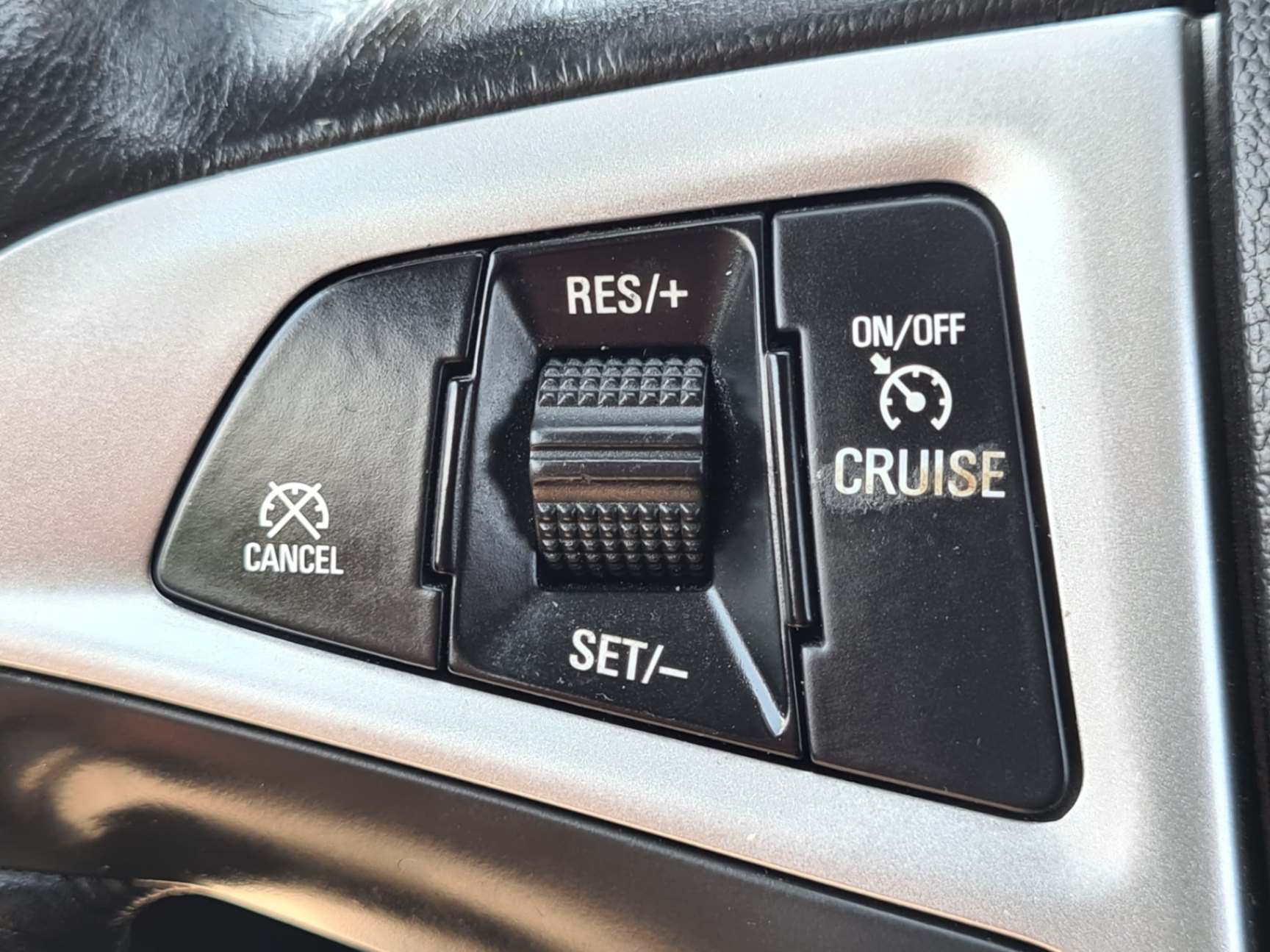 /rahmanmotors/2013-Chevrolet-Equinox-49838817149498227.jpg
