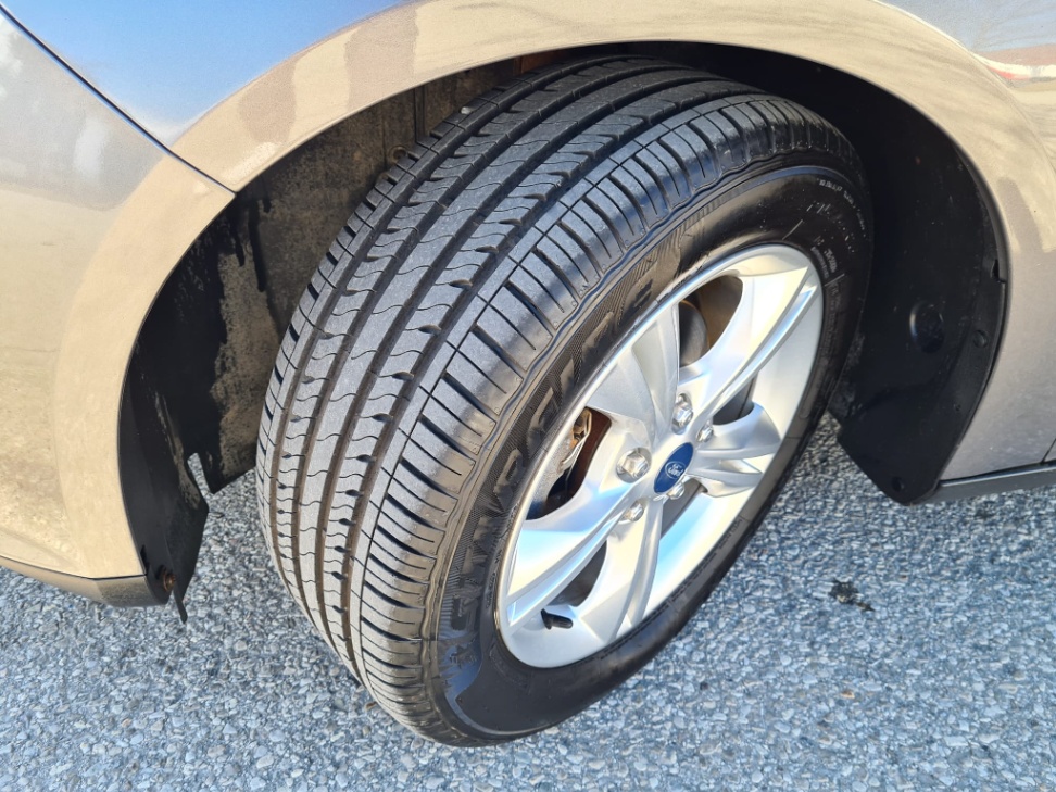/rahmanmotors/2013-Ford-Focus-2813144919900836.jpg