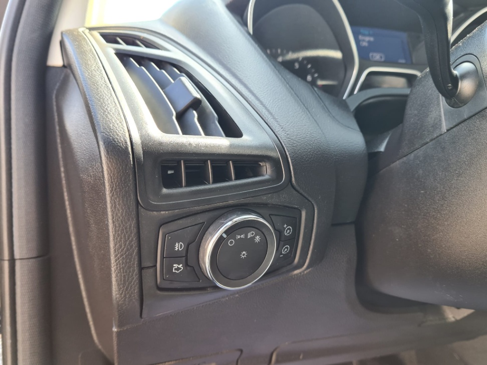 /rahmanmotors/2013-Ford-Focus-4050938139046263.jpg